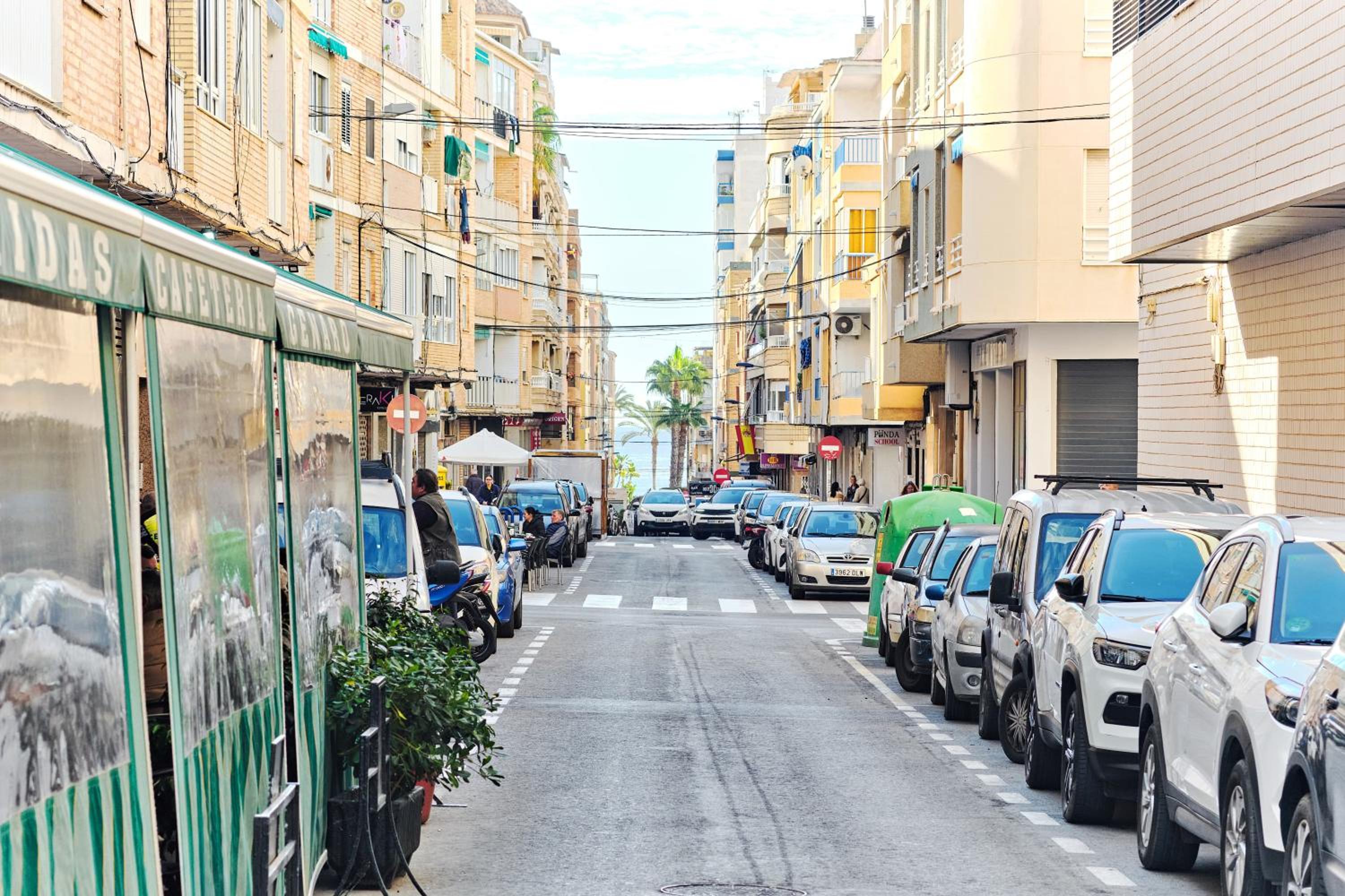 Аcogedor apartamento de dos dormitorios en torrevieja