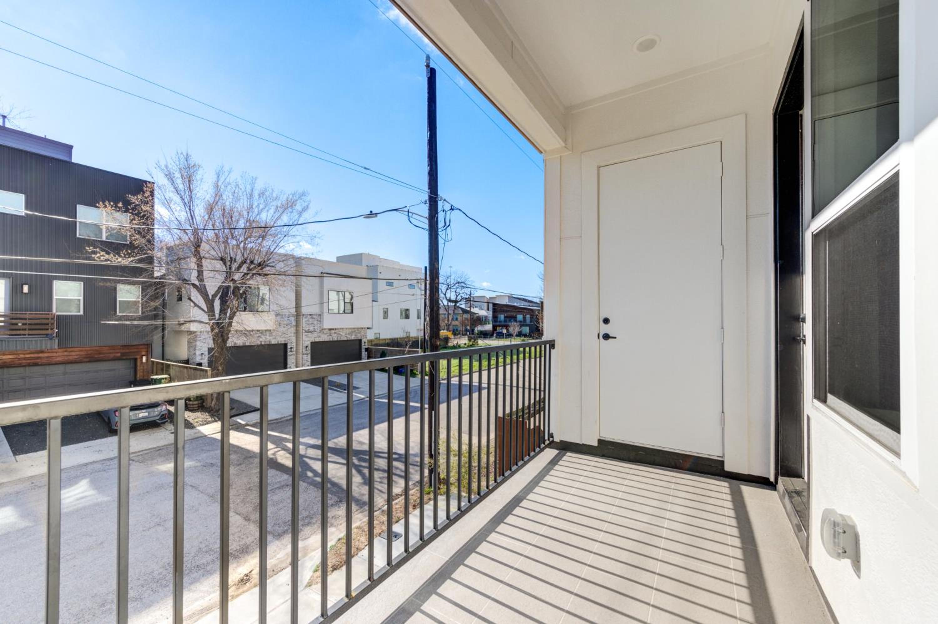 London Dream Stay - Houston view 4