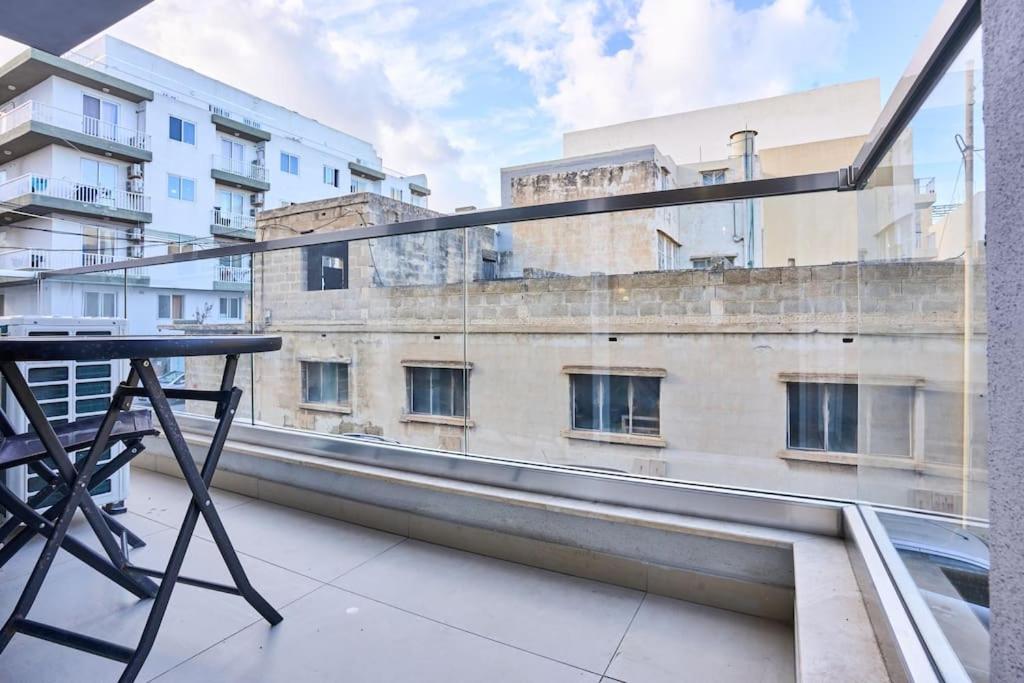 Fairways Modern Apartment - Perfect for families photo 4
