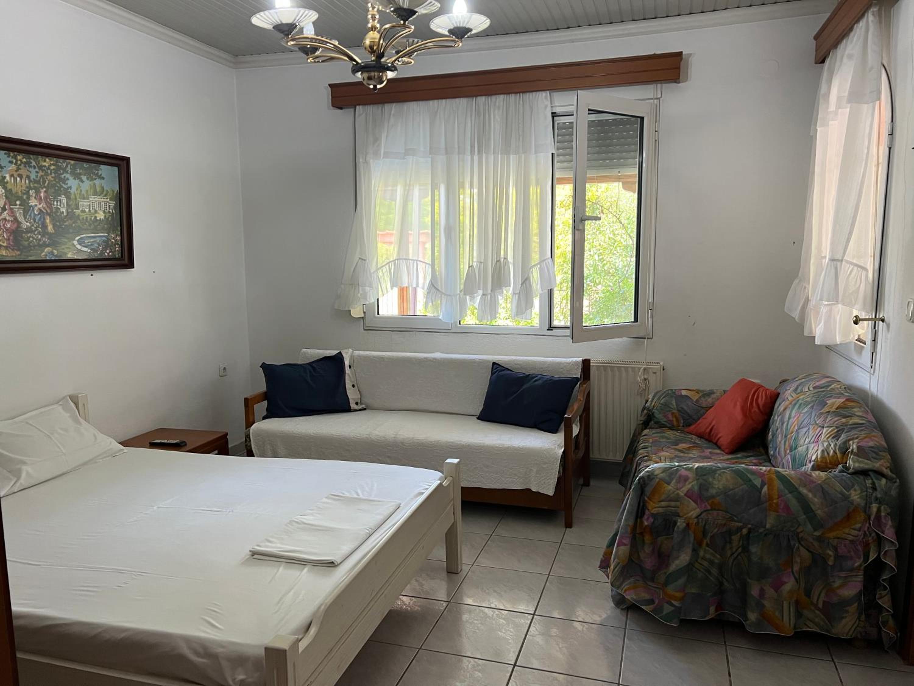 Monastiraki Villa