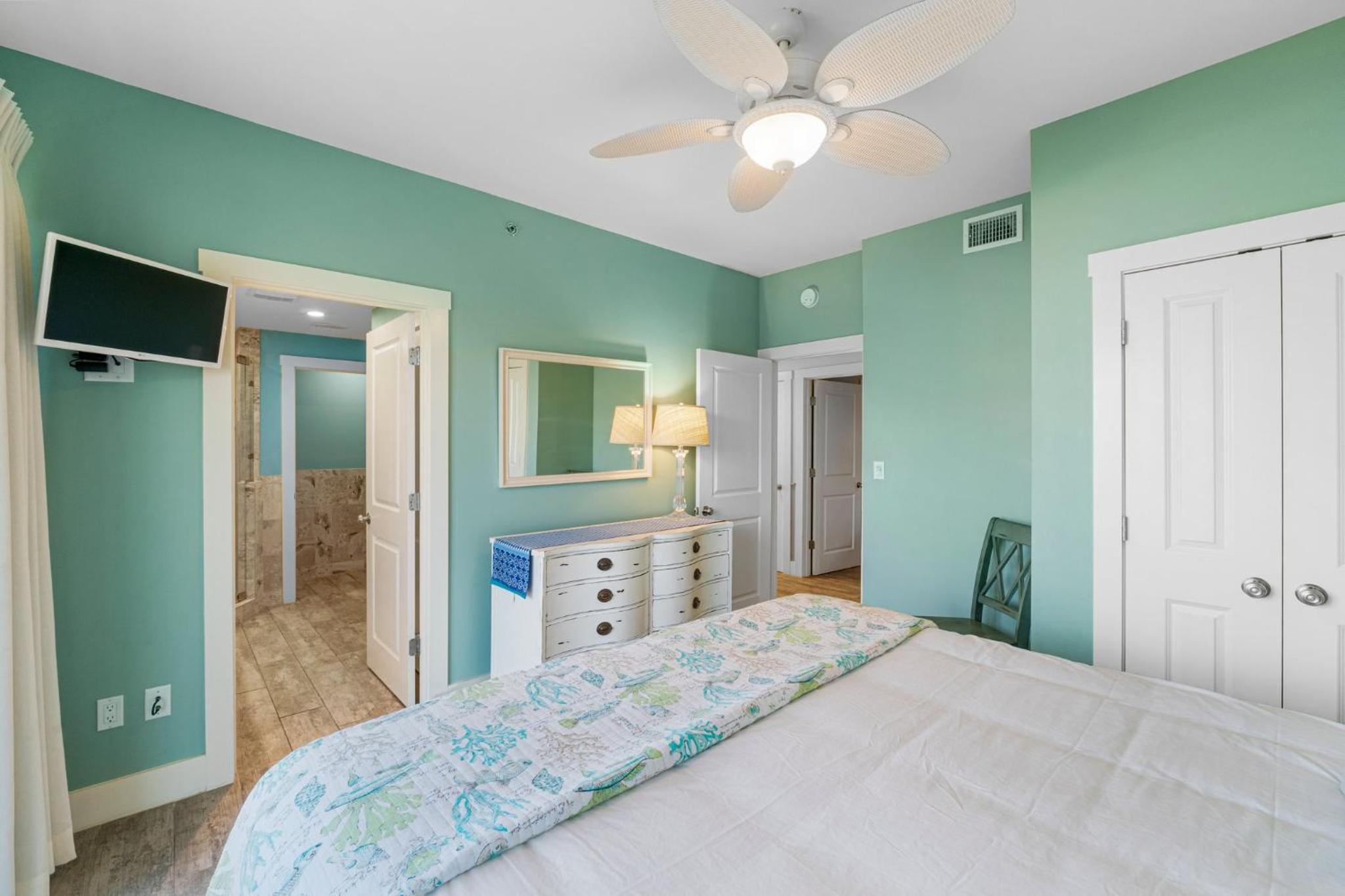 HP 21W Gulf Front Condo by 30A Escapes