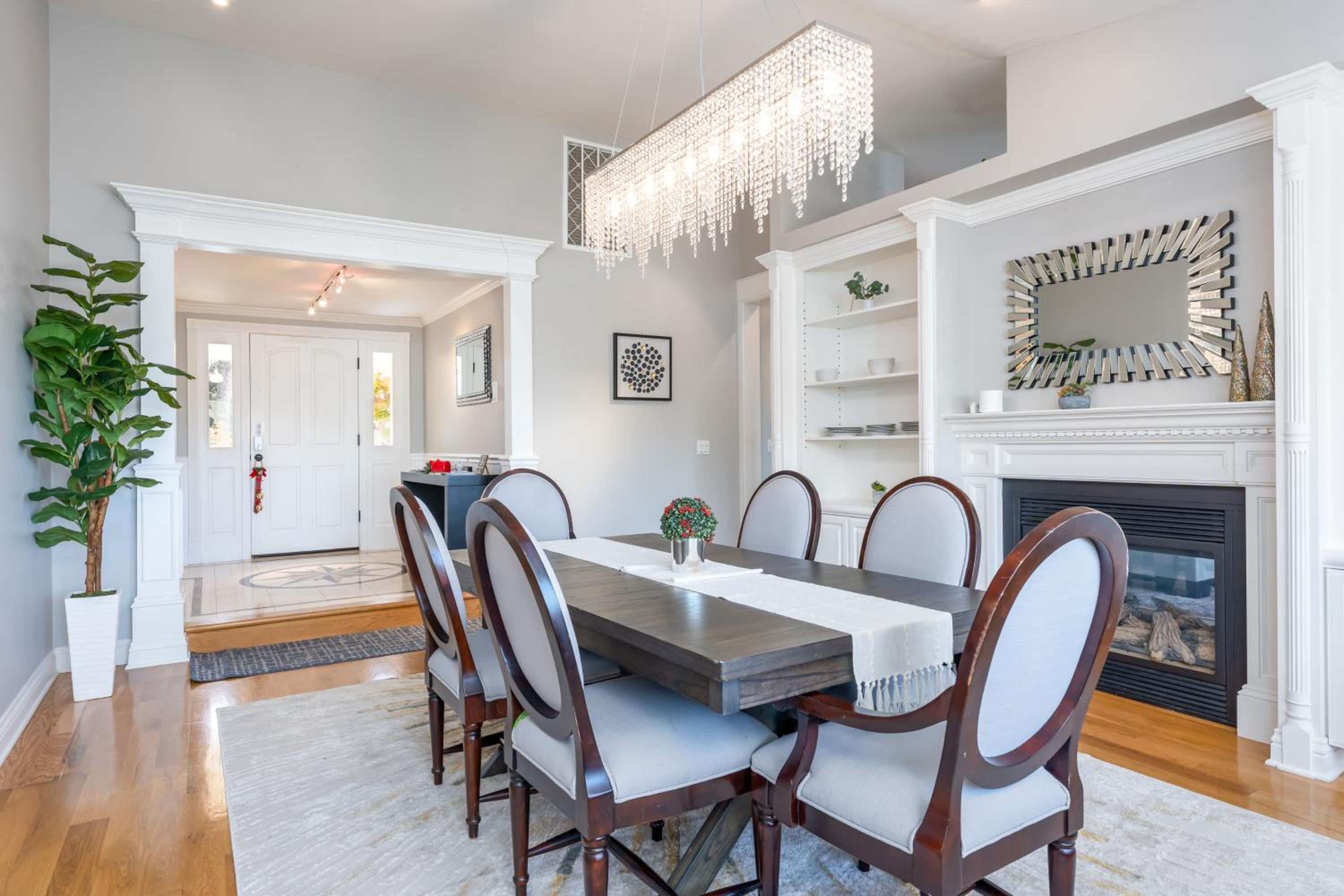 Private 2 Homes for 16 Near Yosemite & Bass Lake