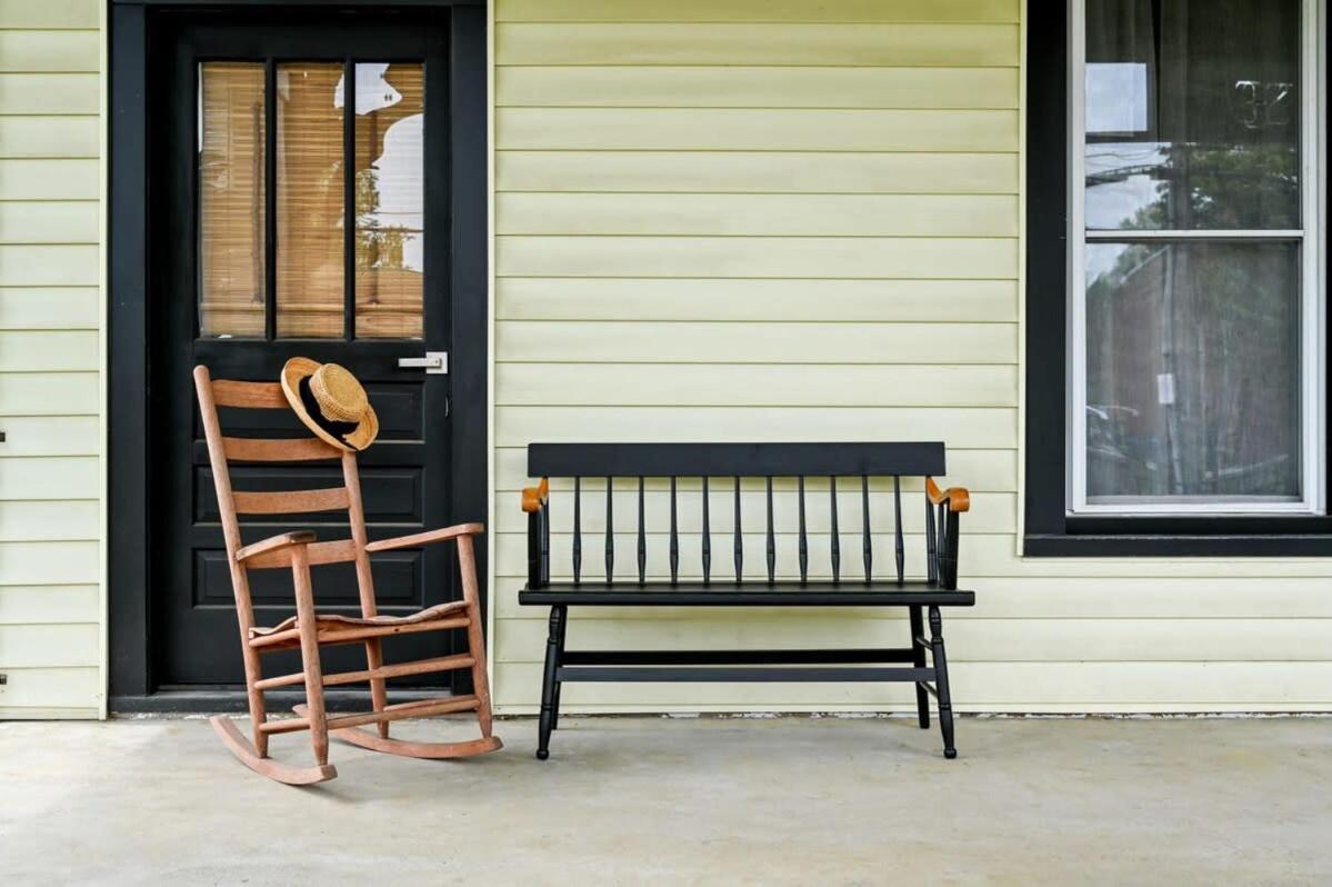 4BR for 10, Near Ark, High-Tech Kitchen, Parking! view 5