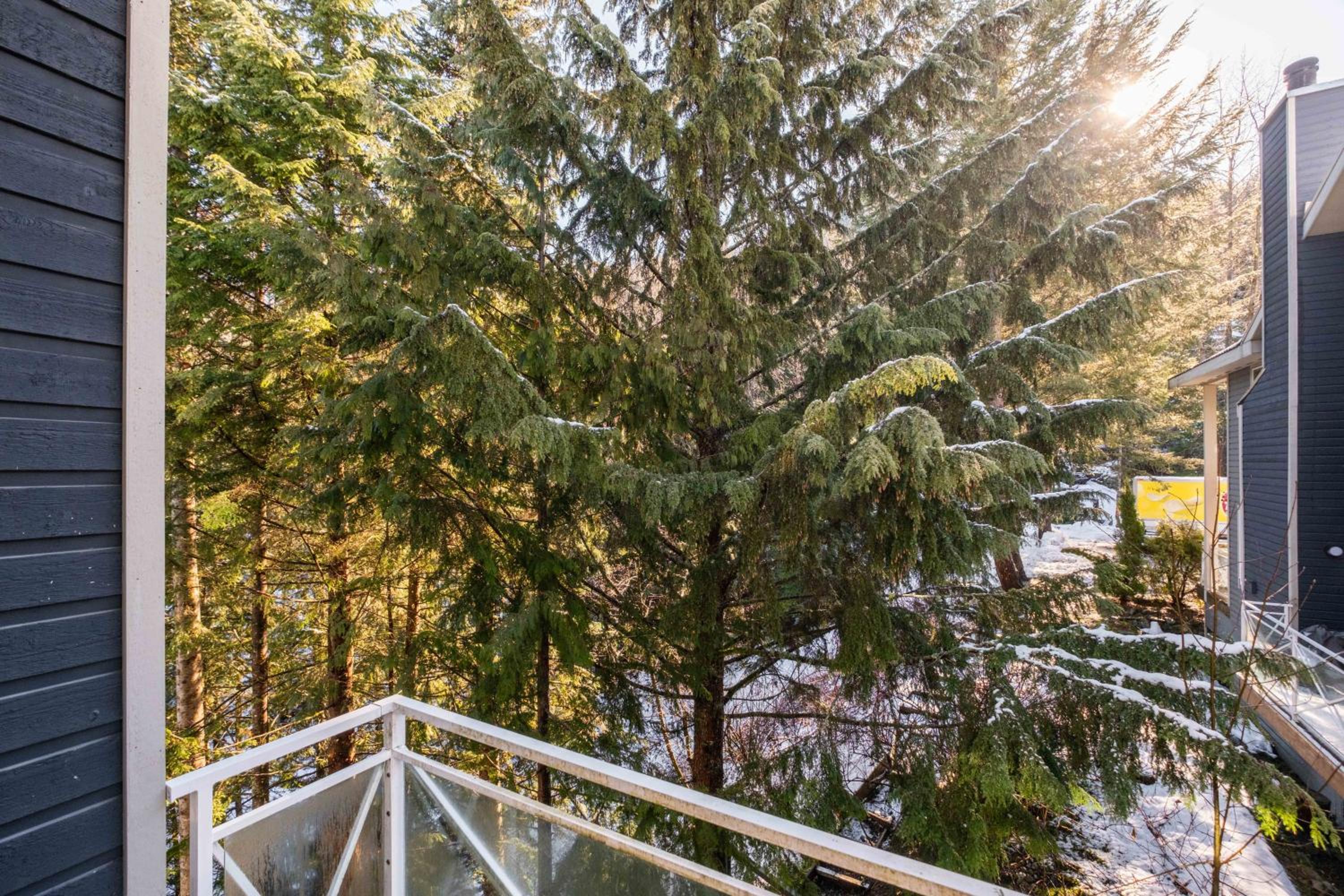 Gondola Heights by Outpost Whistler - Image 2