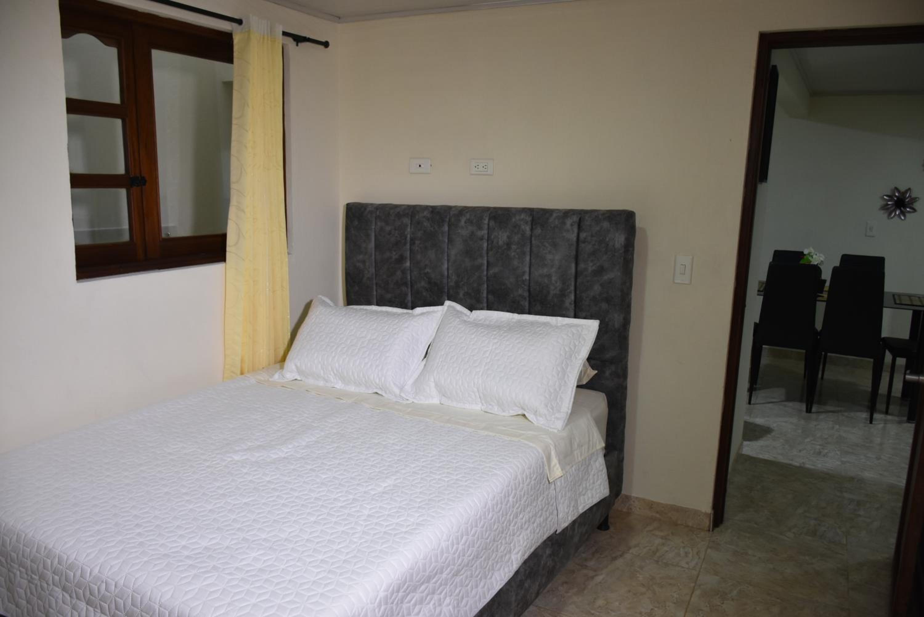 Confortable apartamento cerca de la plaza principal