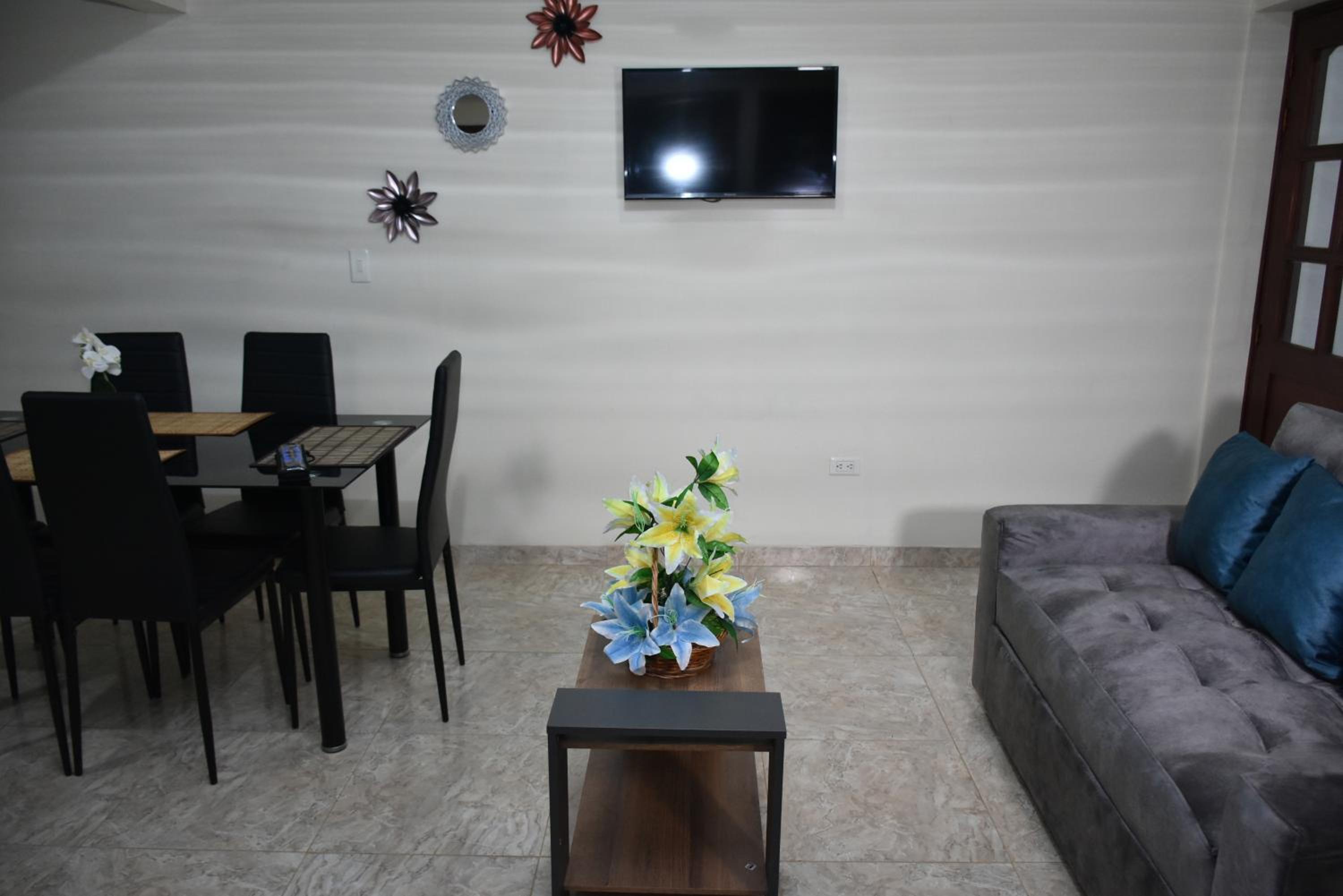 Confortable apartamento cerca de la plaza principal