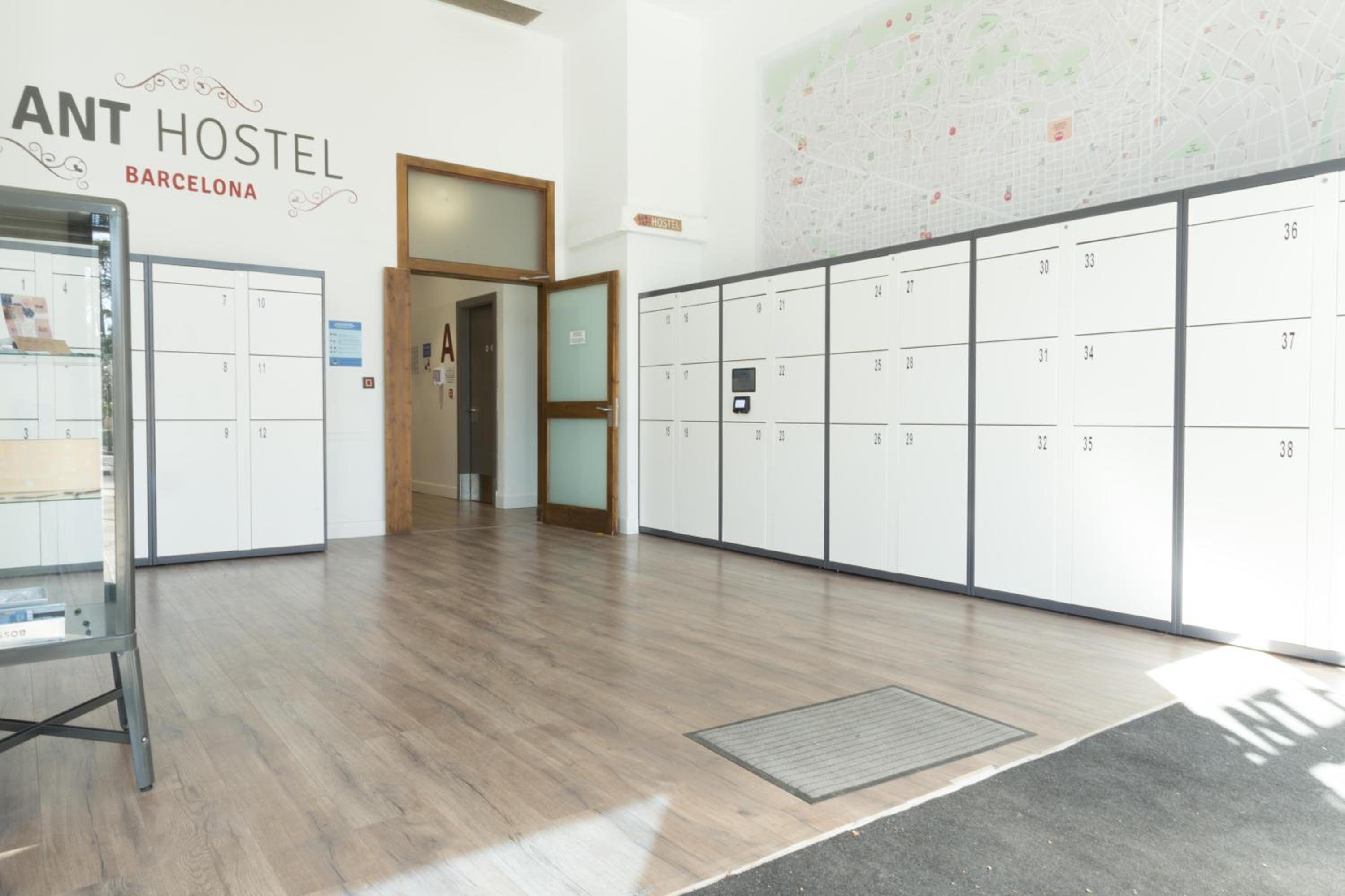Ant Hostel Barcelona