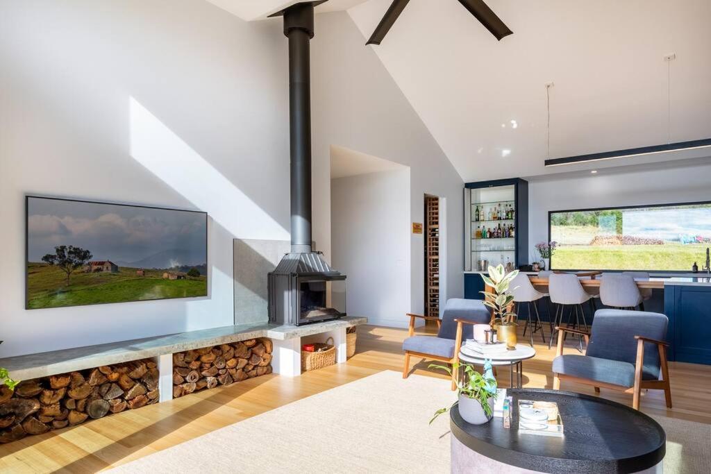 Modern farmhouse