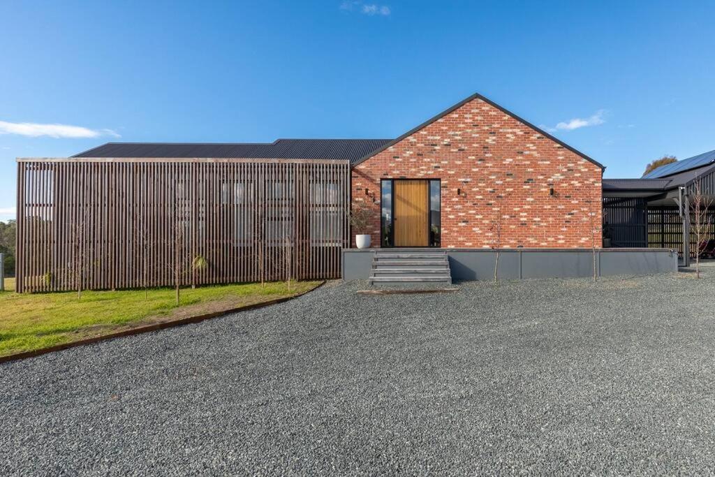Modern farmhouse