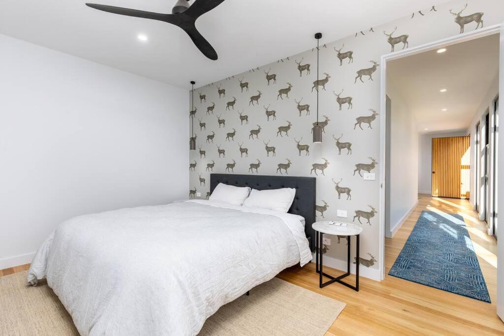 Modern farmhouse