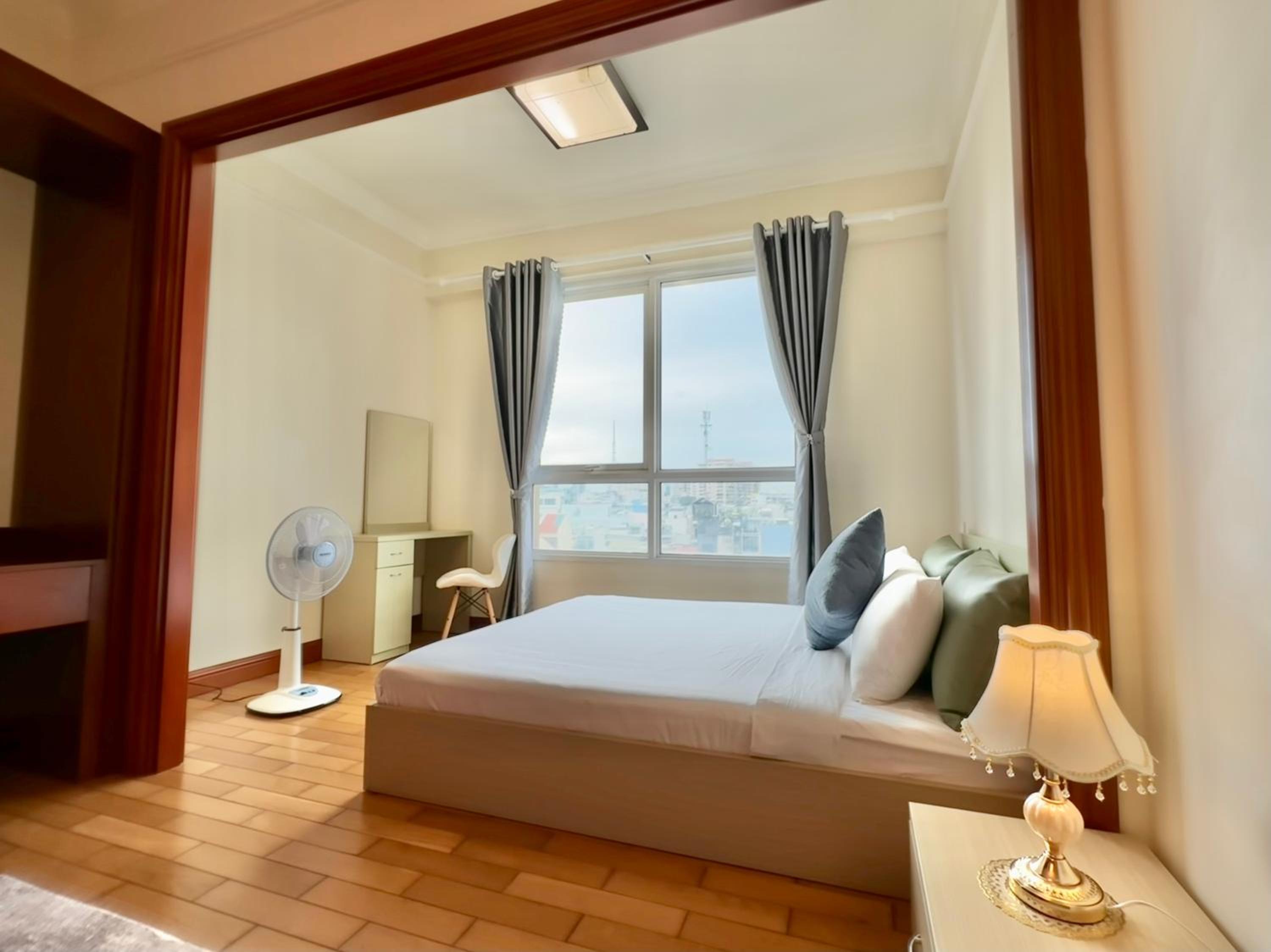 Diny ApartHotel - Rooftop Pool - The Manor 2