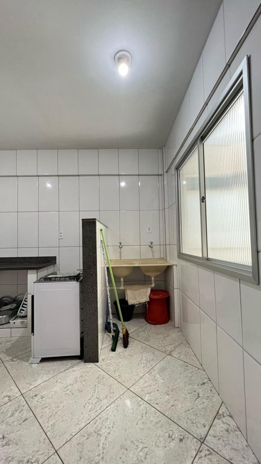 Apartamento sem vista ao mar, à 15 metros da praia de Piúma