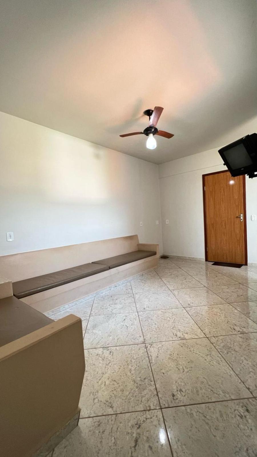 Apartamento sem vista ao mar, à 15 metros da praia de Piúma