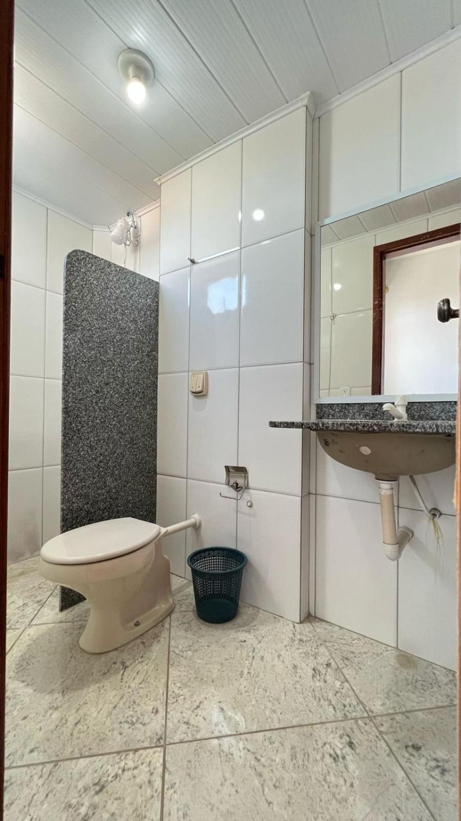 Apartamento sem vista ao mar, à 15 metros da praia de Piúma