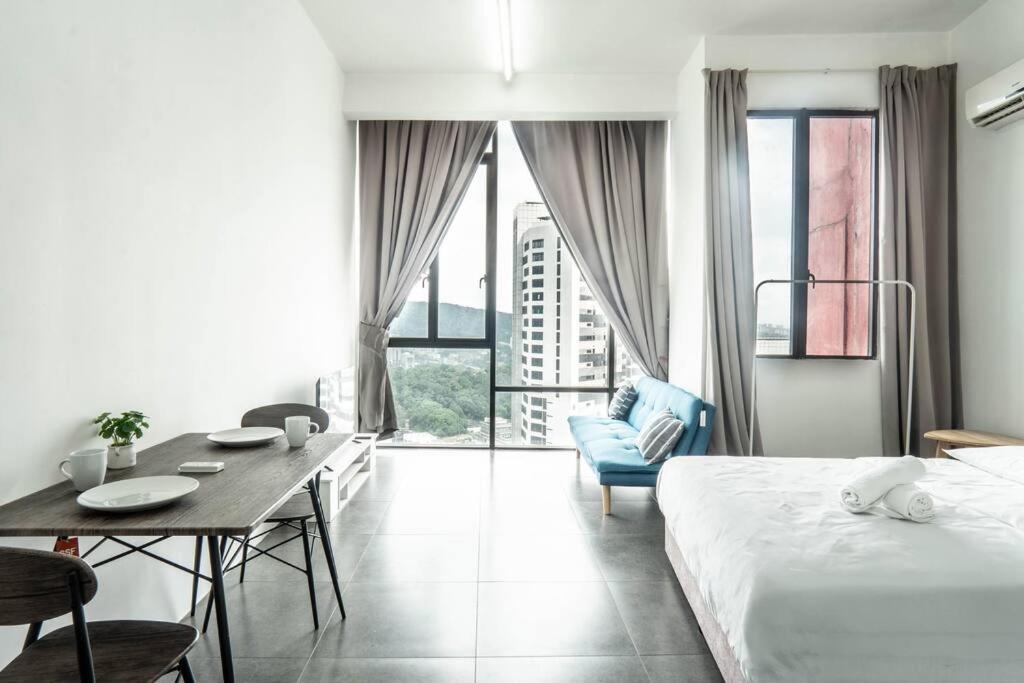 Empire SOHO Damansara by Airhost photo 5