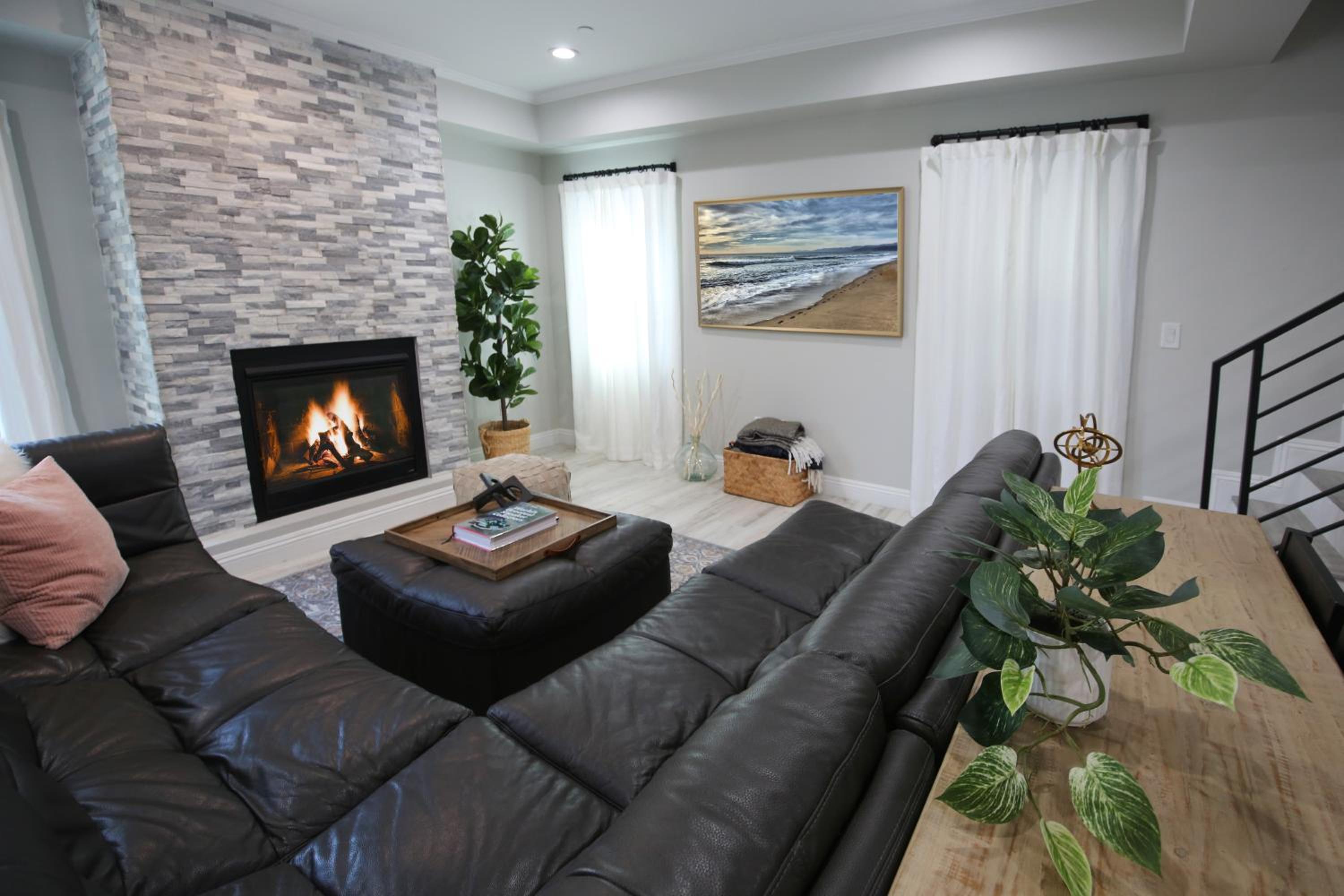 Oxnard Vacations - Luxury Beach Home - Steps to the Sand, Game Room, Firepit, Deck - Property Image 30