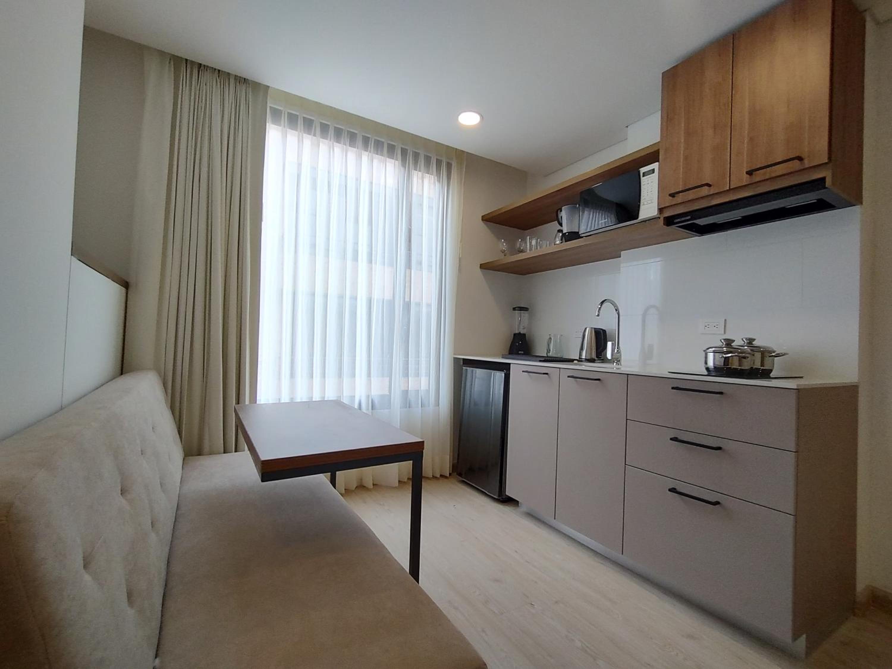 The Hood 102, Modern and Luxury Apartments