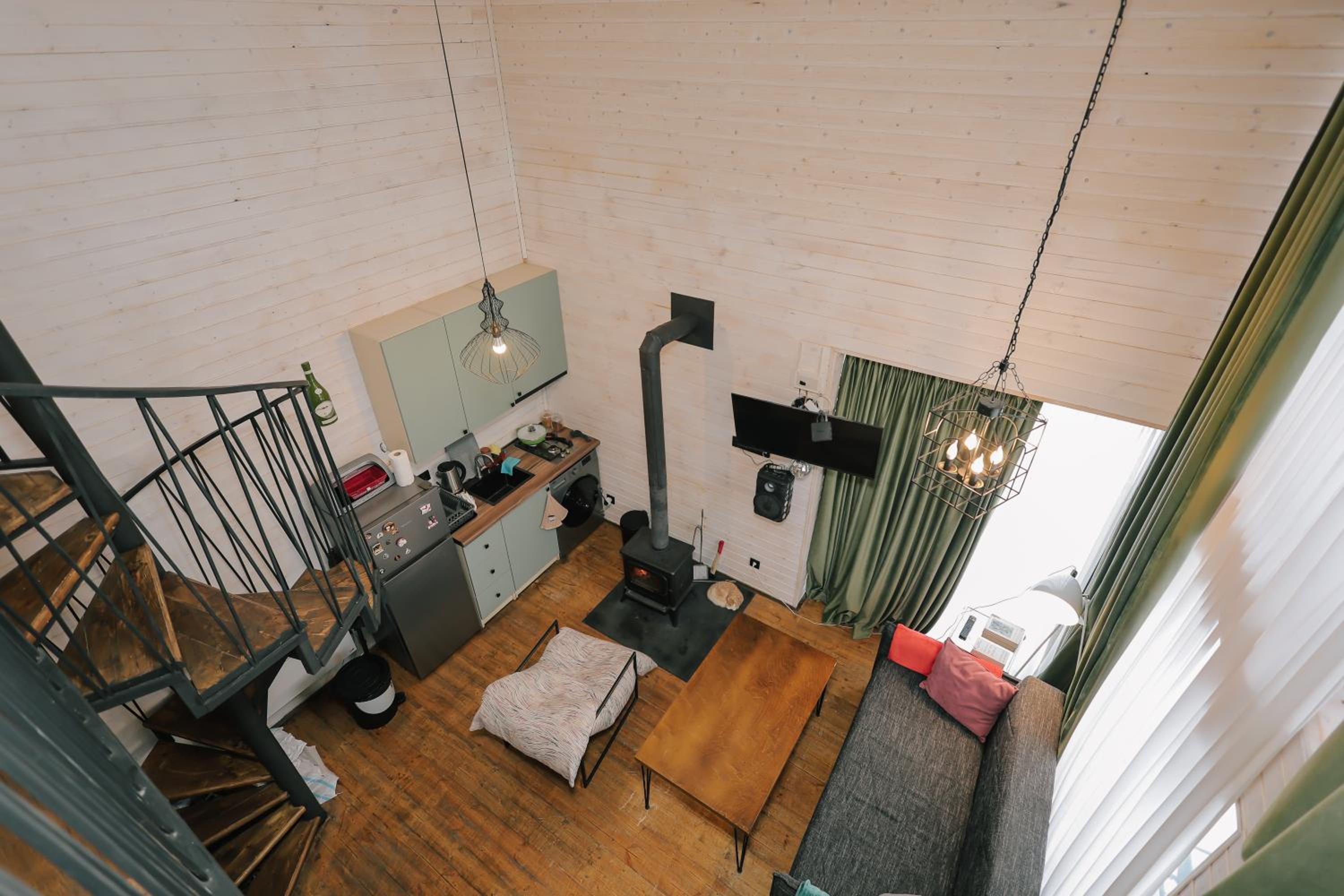 Kokhta Cottage