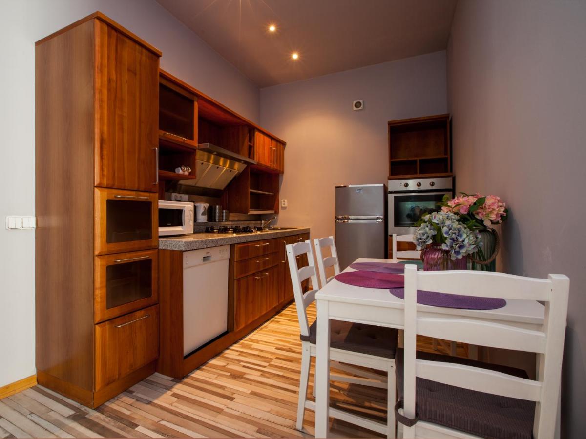 Lovely Prague Apartments - Truhlářská