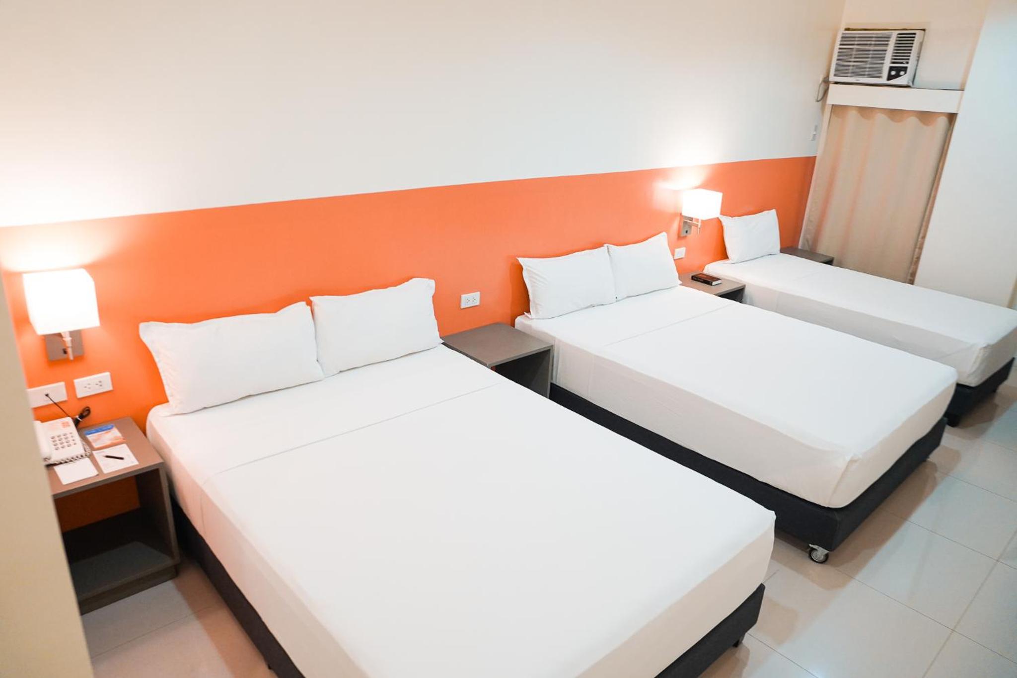 Travelbee Airport Inn