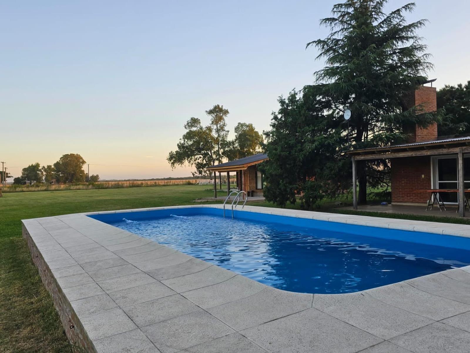 Campo Cuyen, Cabañas