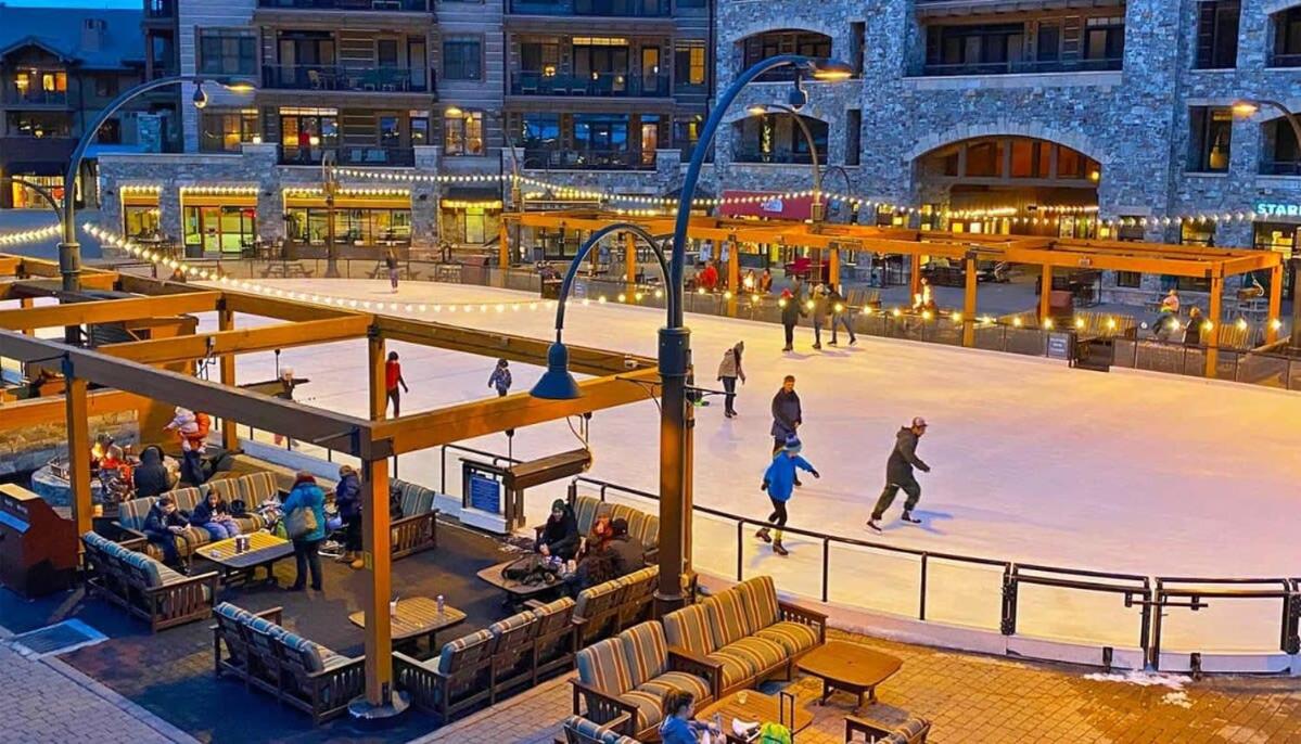 Luxury Northstar Home| hot tub| walk to ski lifts view 5