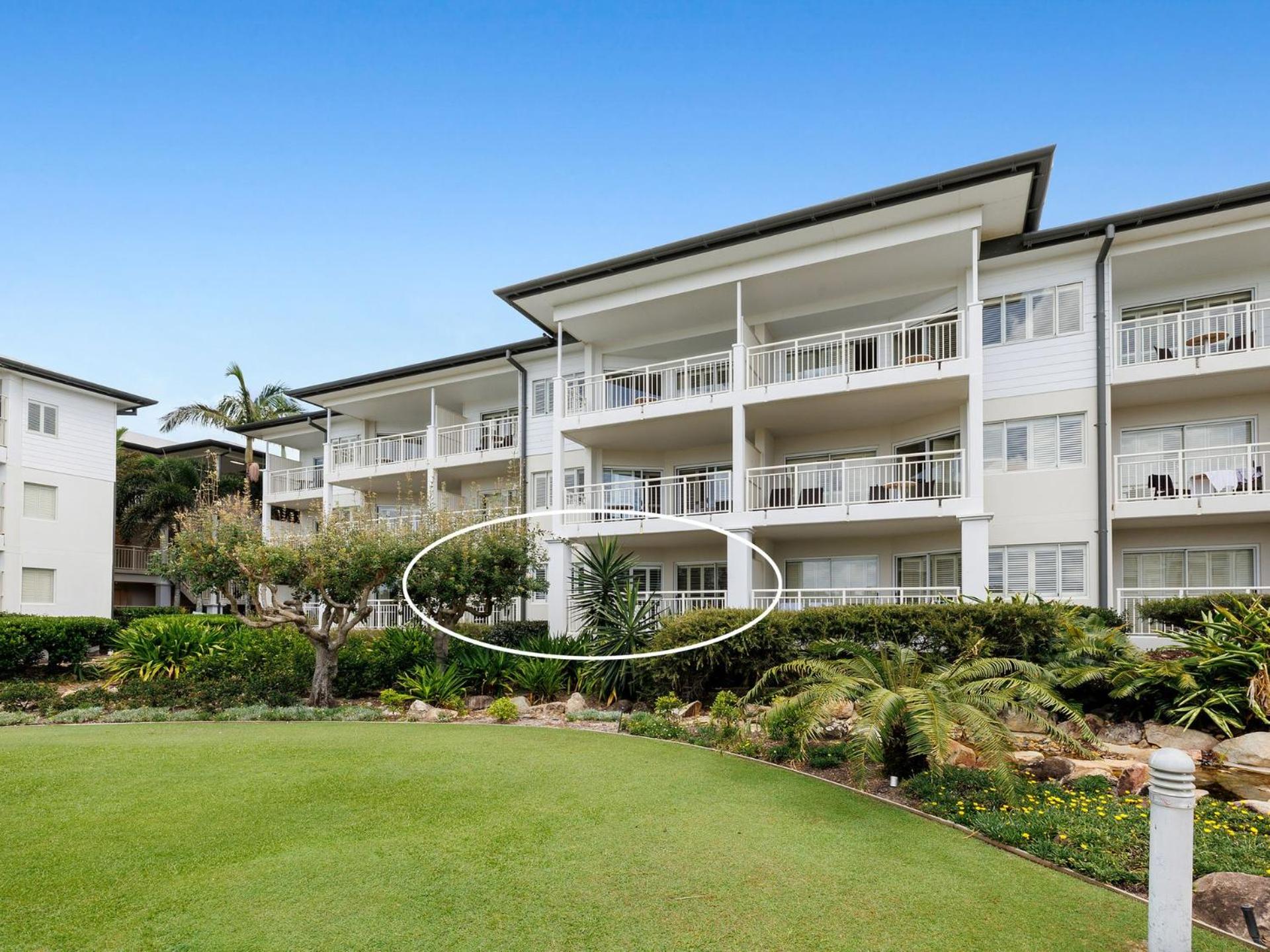 Hotel Resort on the Beach dual unit 5114 - Image 1