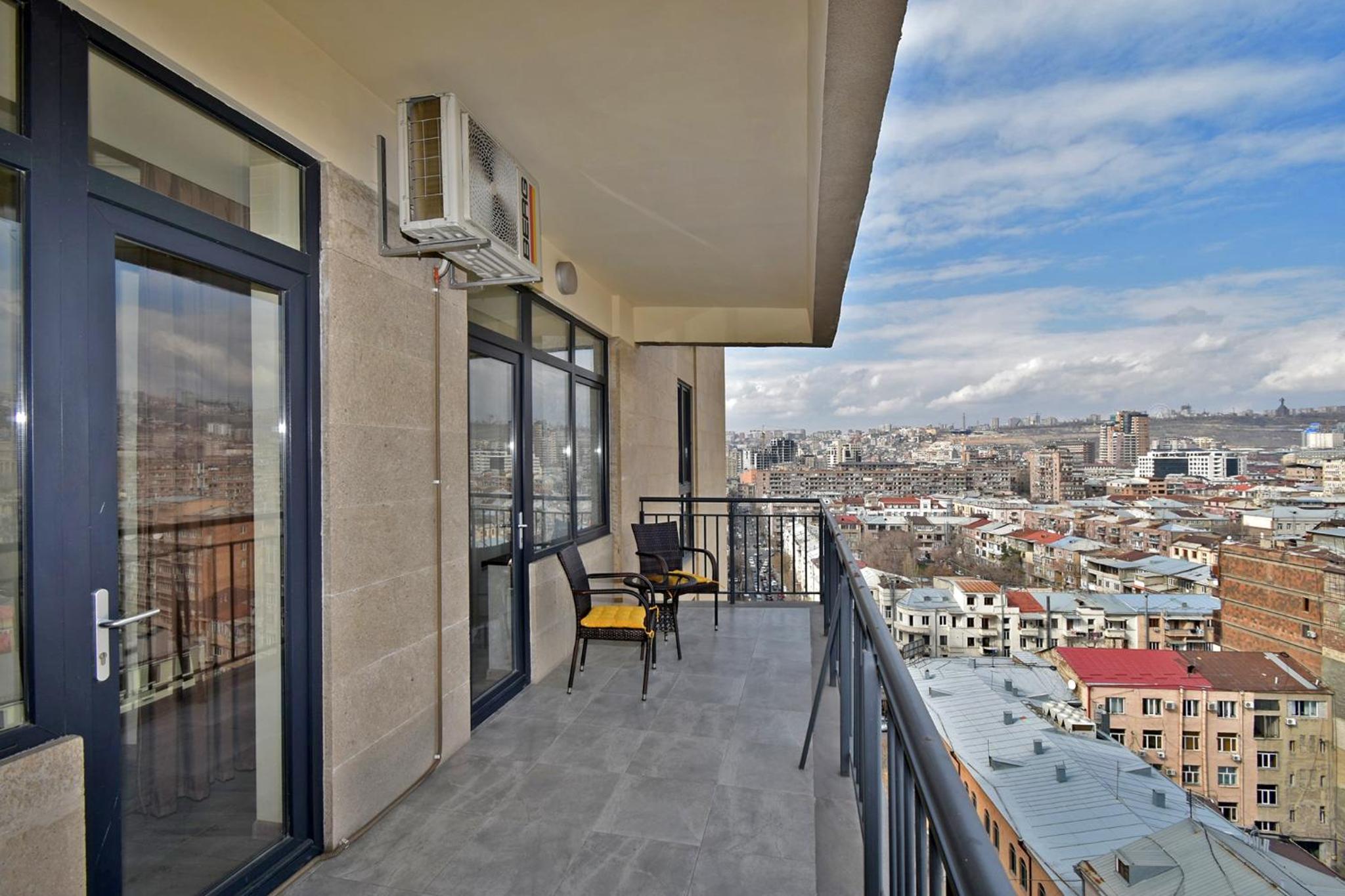 City Centre Apartment Vardananc