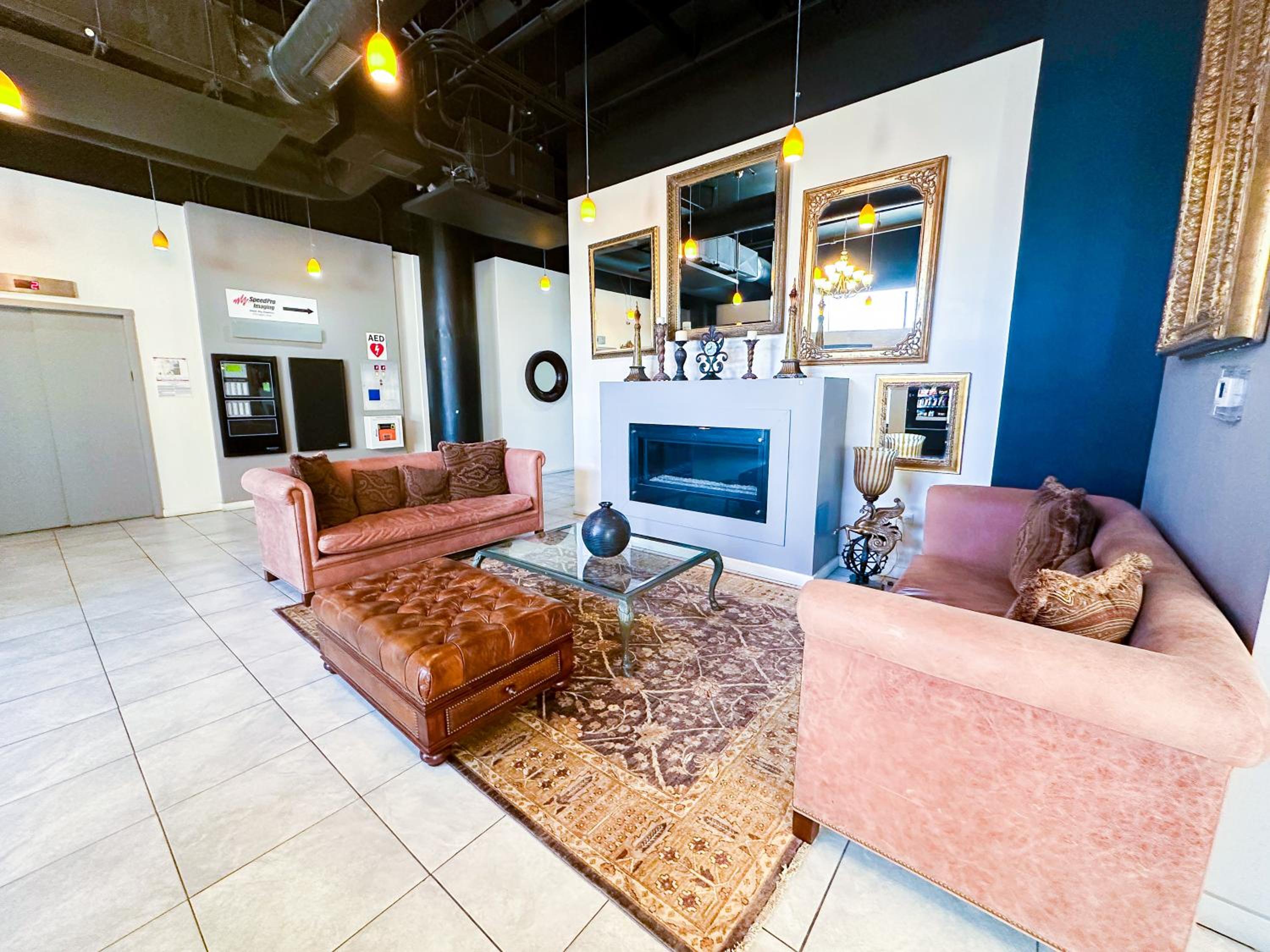 lounge
