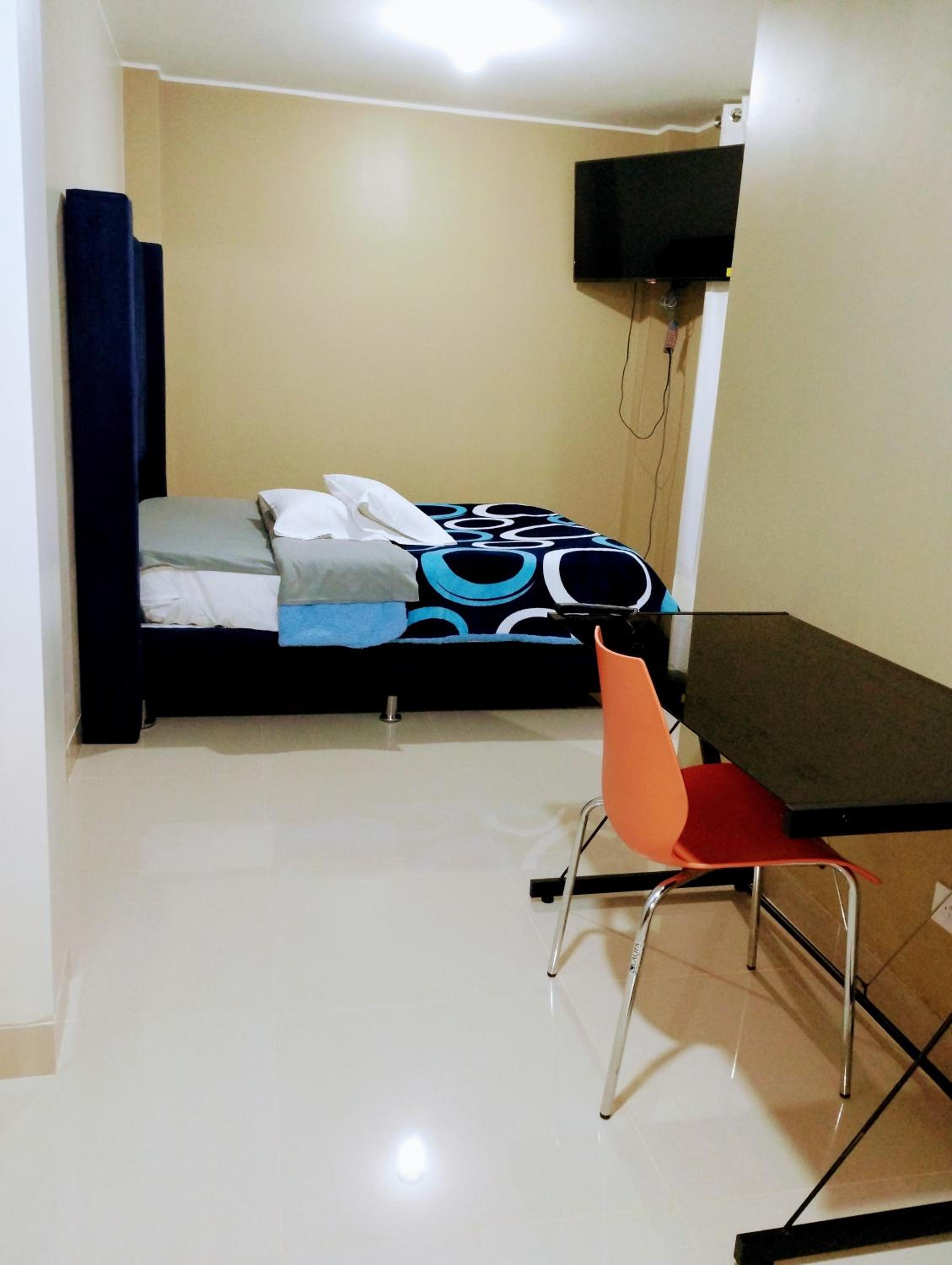 HOSTAL TOSCANO SUITES