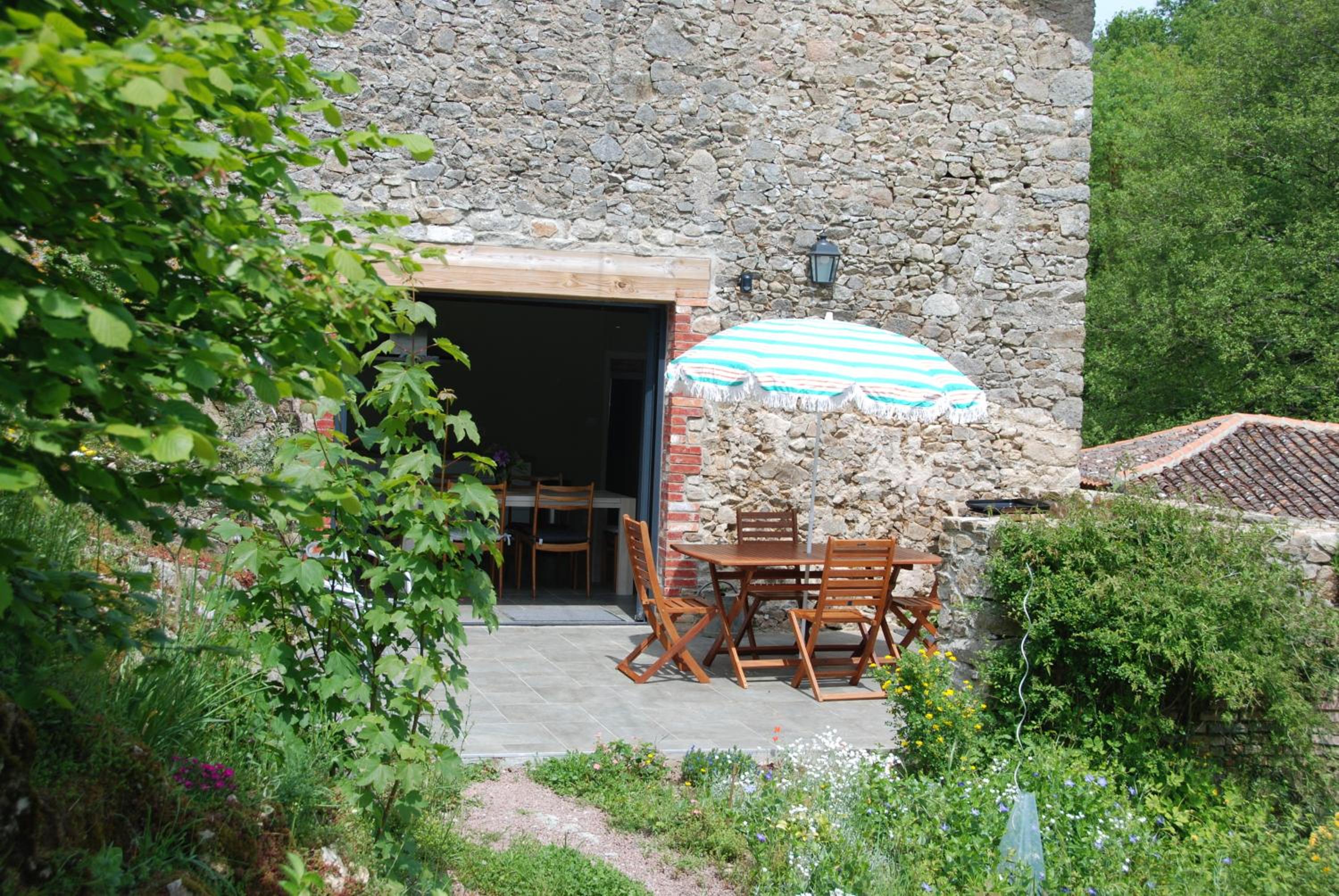 Le Moulin Moreau view 2