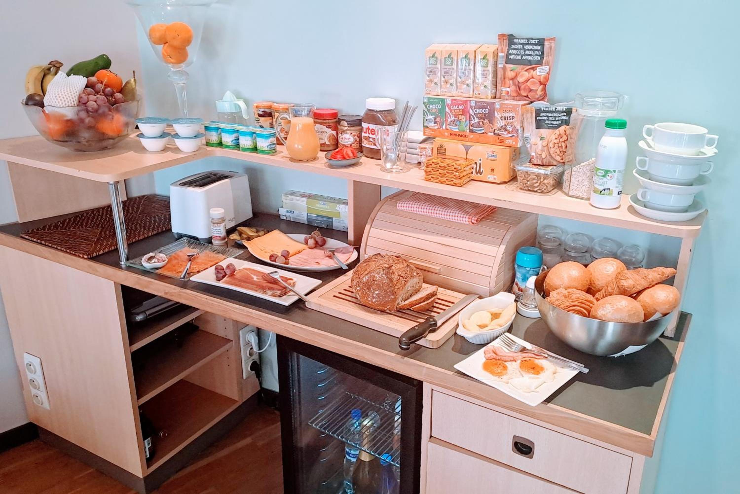 BeautyD JUNIOR-SUITE family room for up to 3 children centrum GULLEGEM KORTRIJK