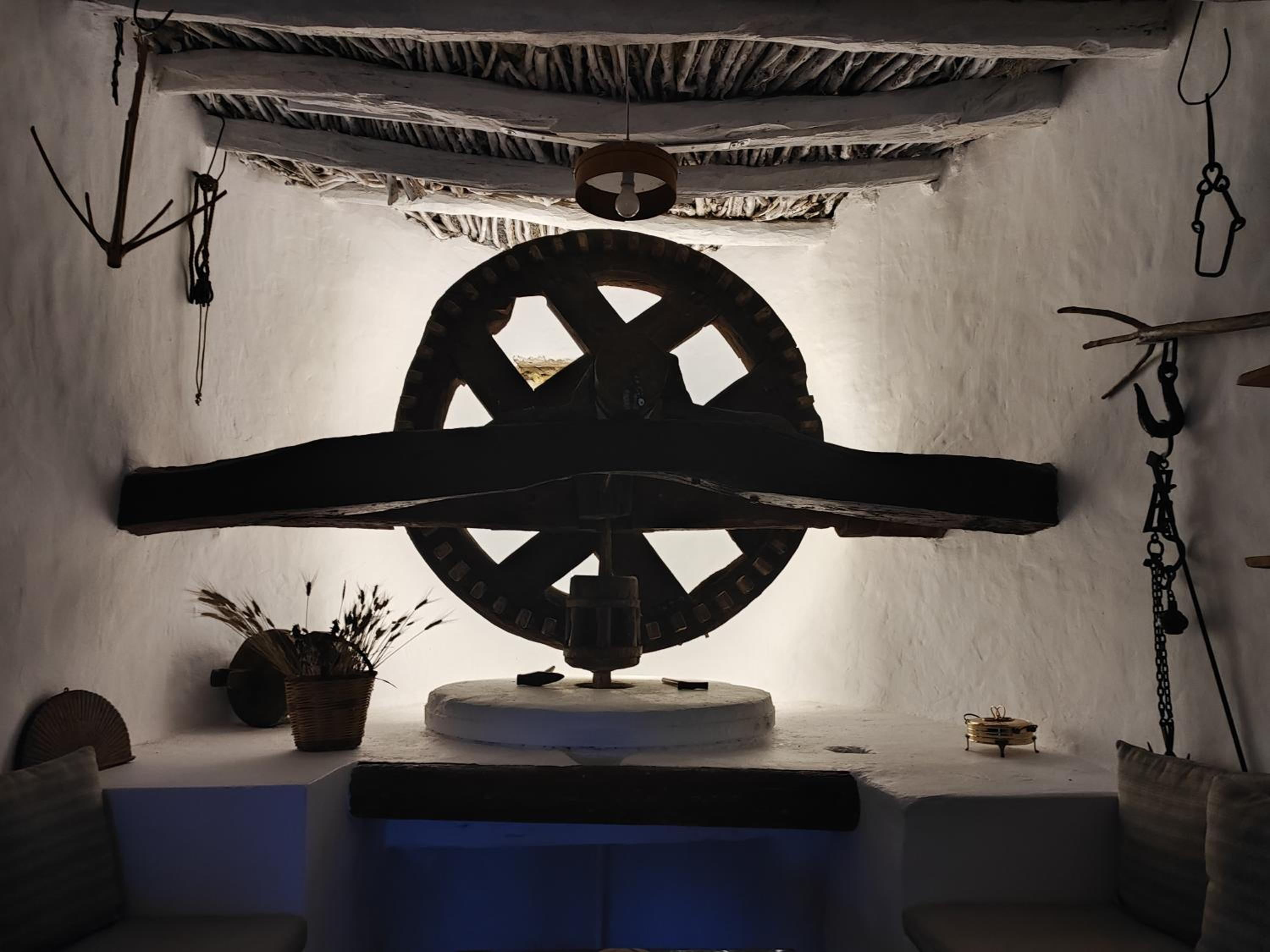 AXONI WINDMILL HOUSE