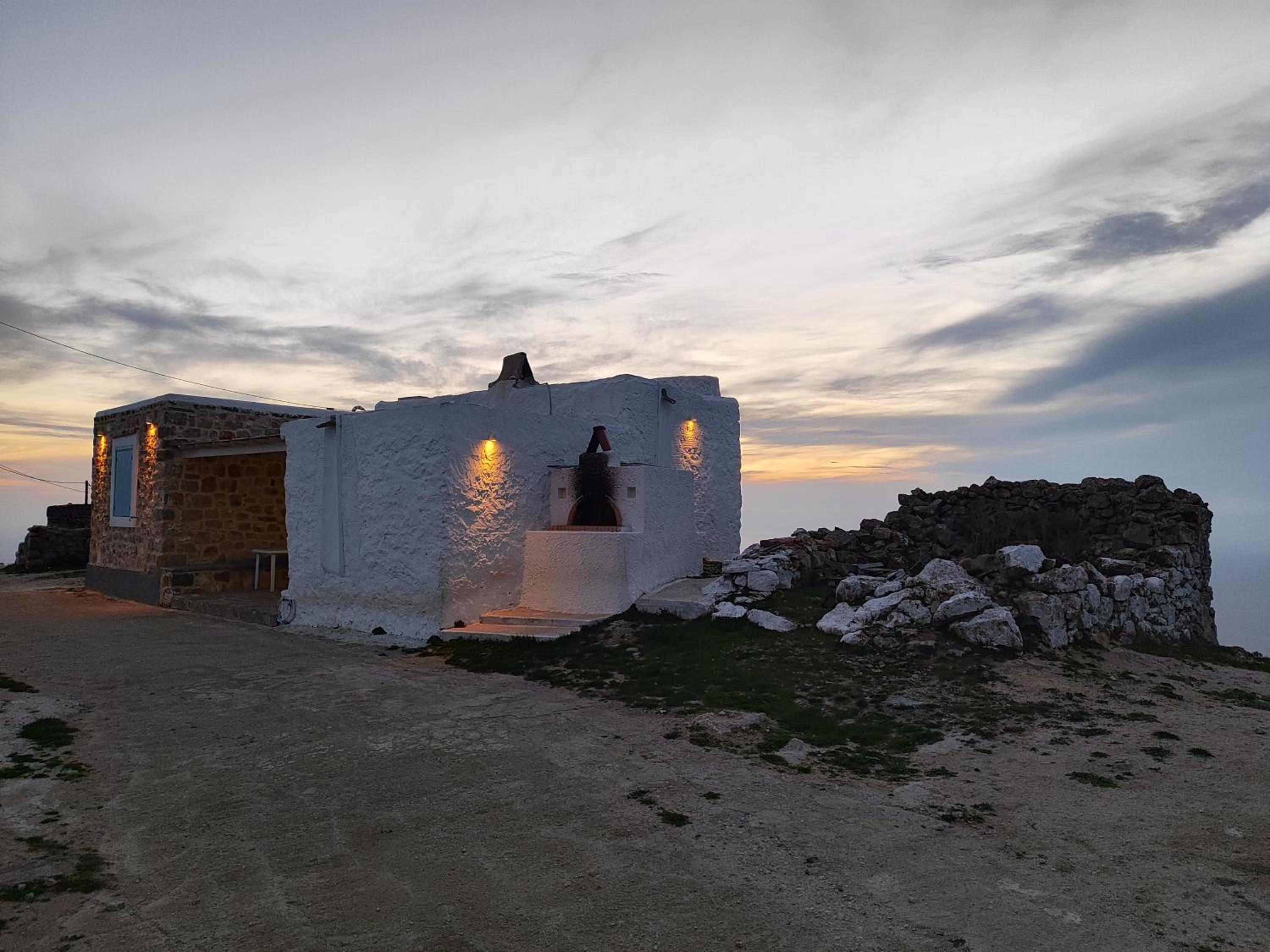AXONI WINDMILL HOUSE