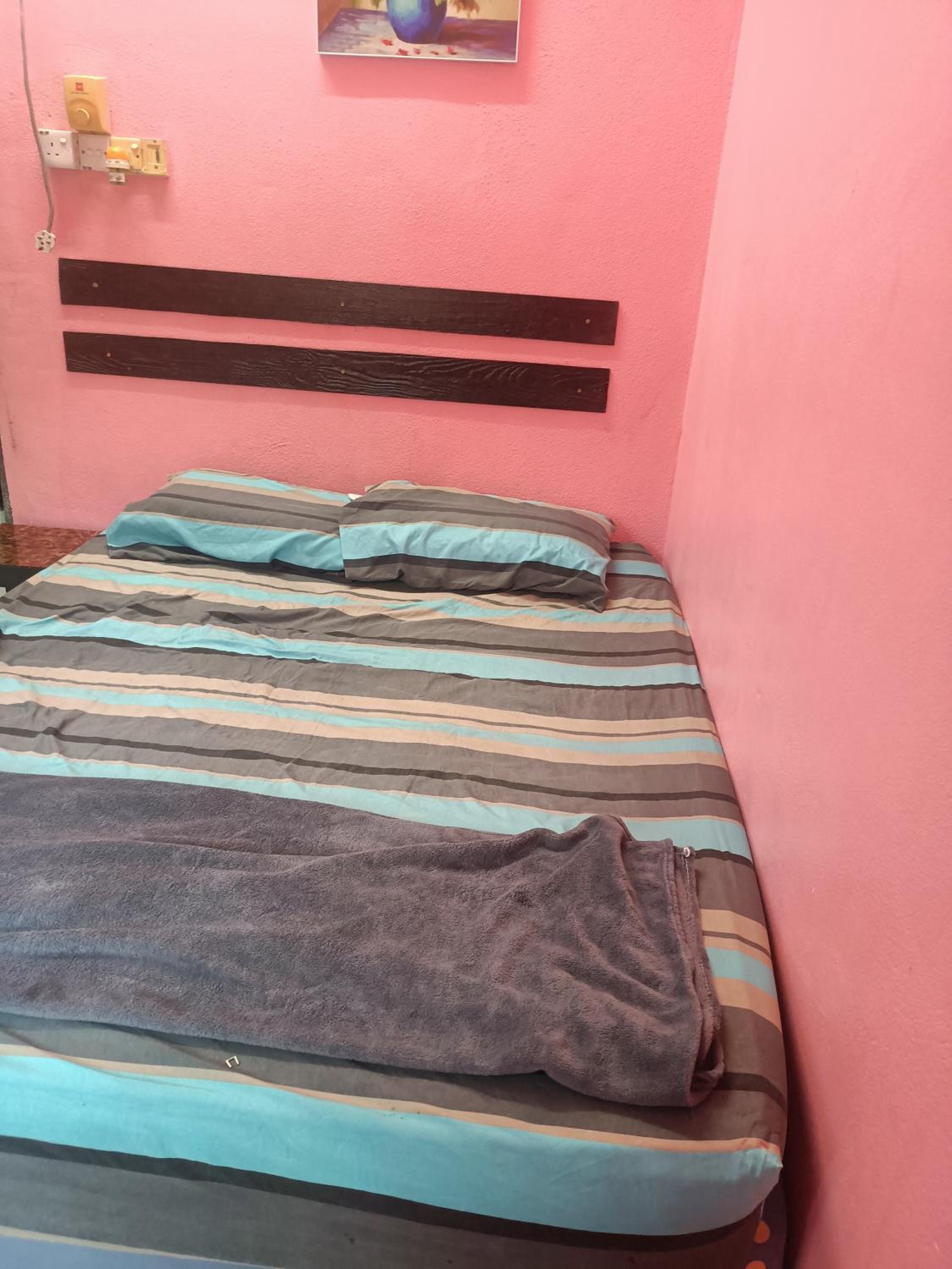 Saffira Homestay Near Universiti Malaya Education Centre -UMEC