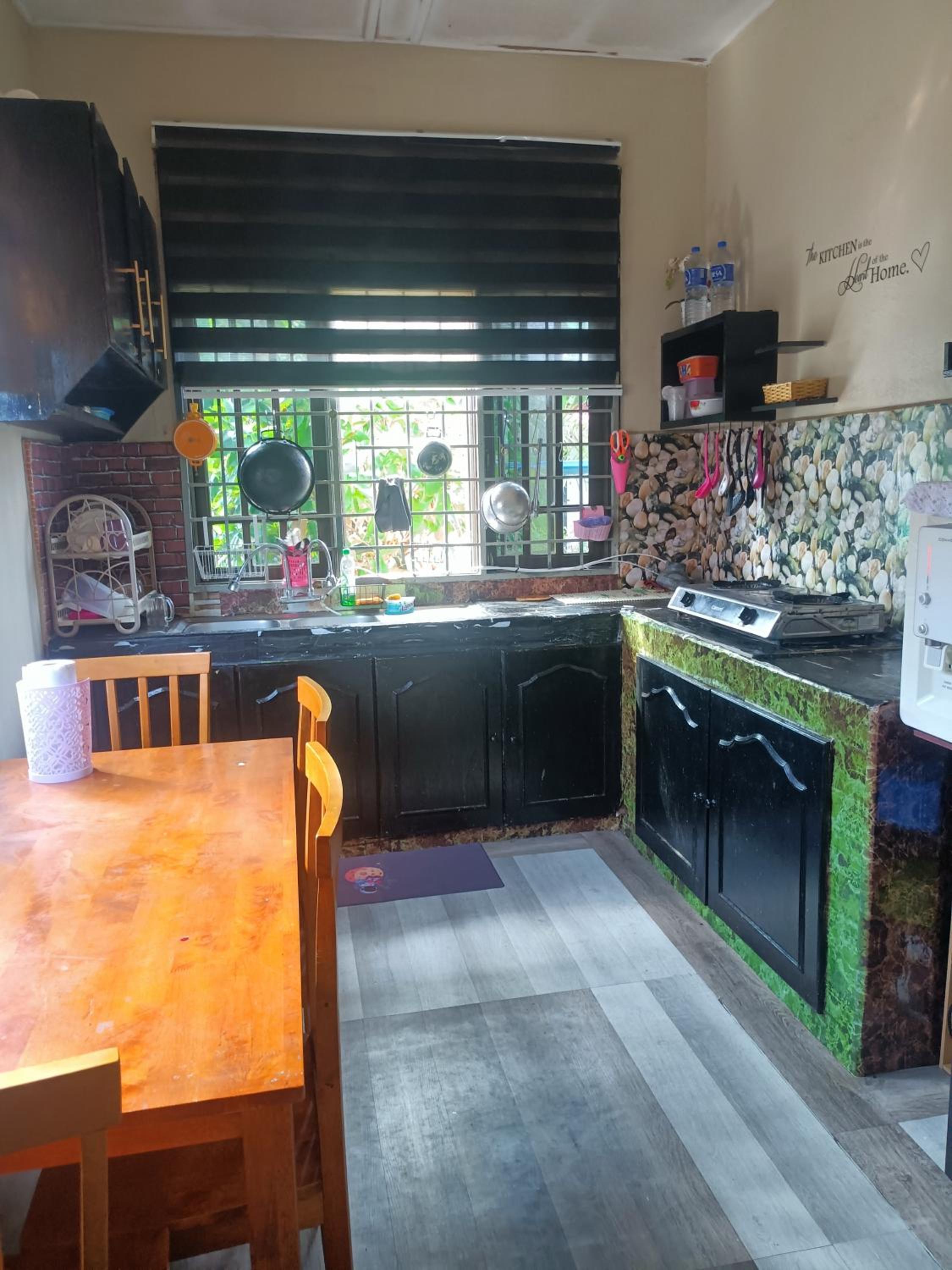 Saffira Homestay Near Universiti Malaya Education Centre -UMEC
