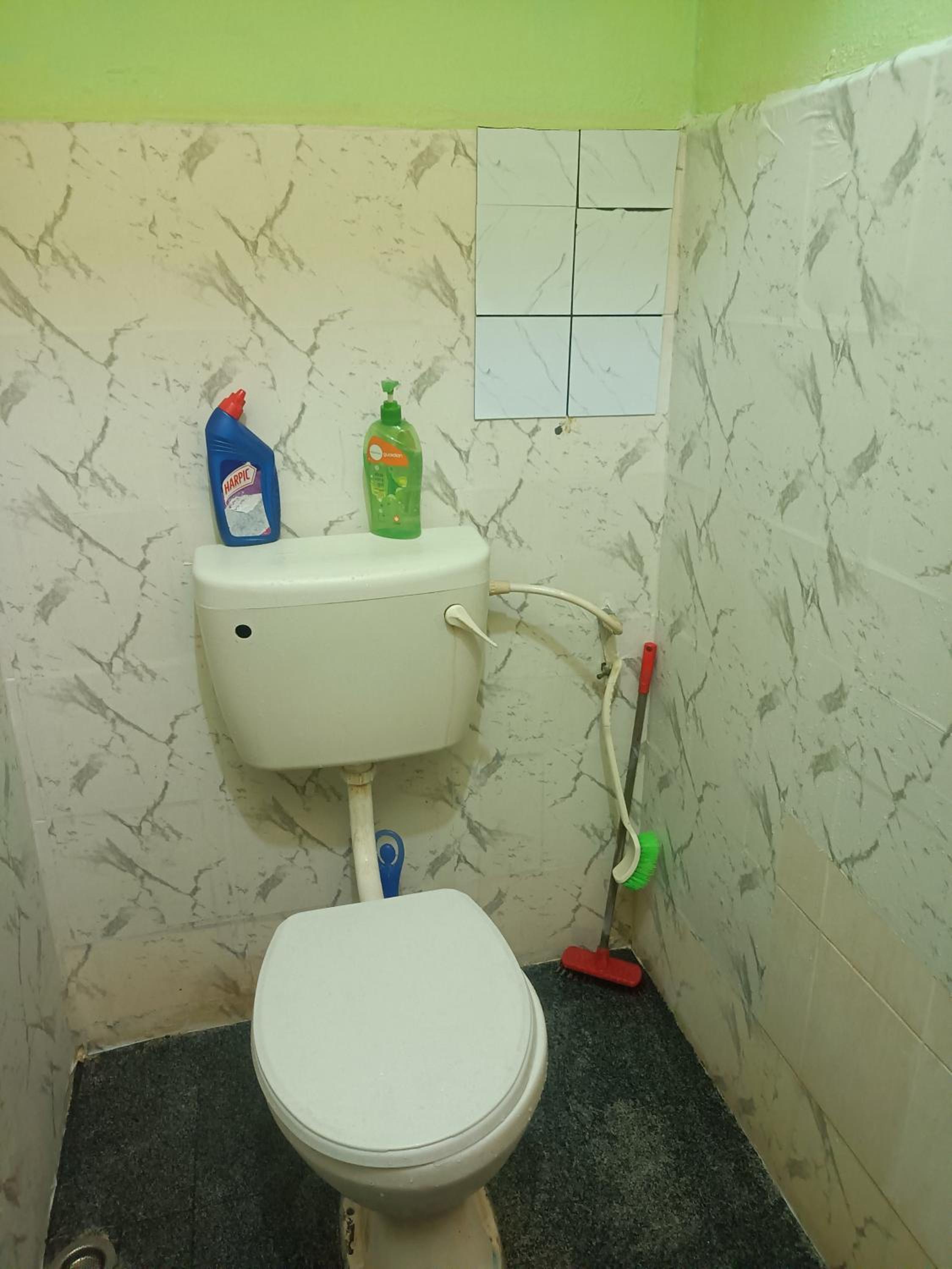 Saffira Homestay Near Universiti Malaya Education Centre -UMEC