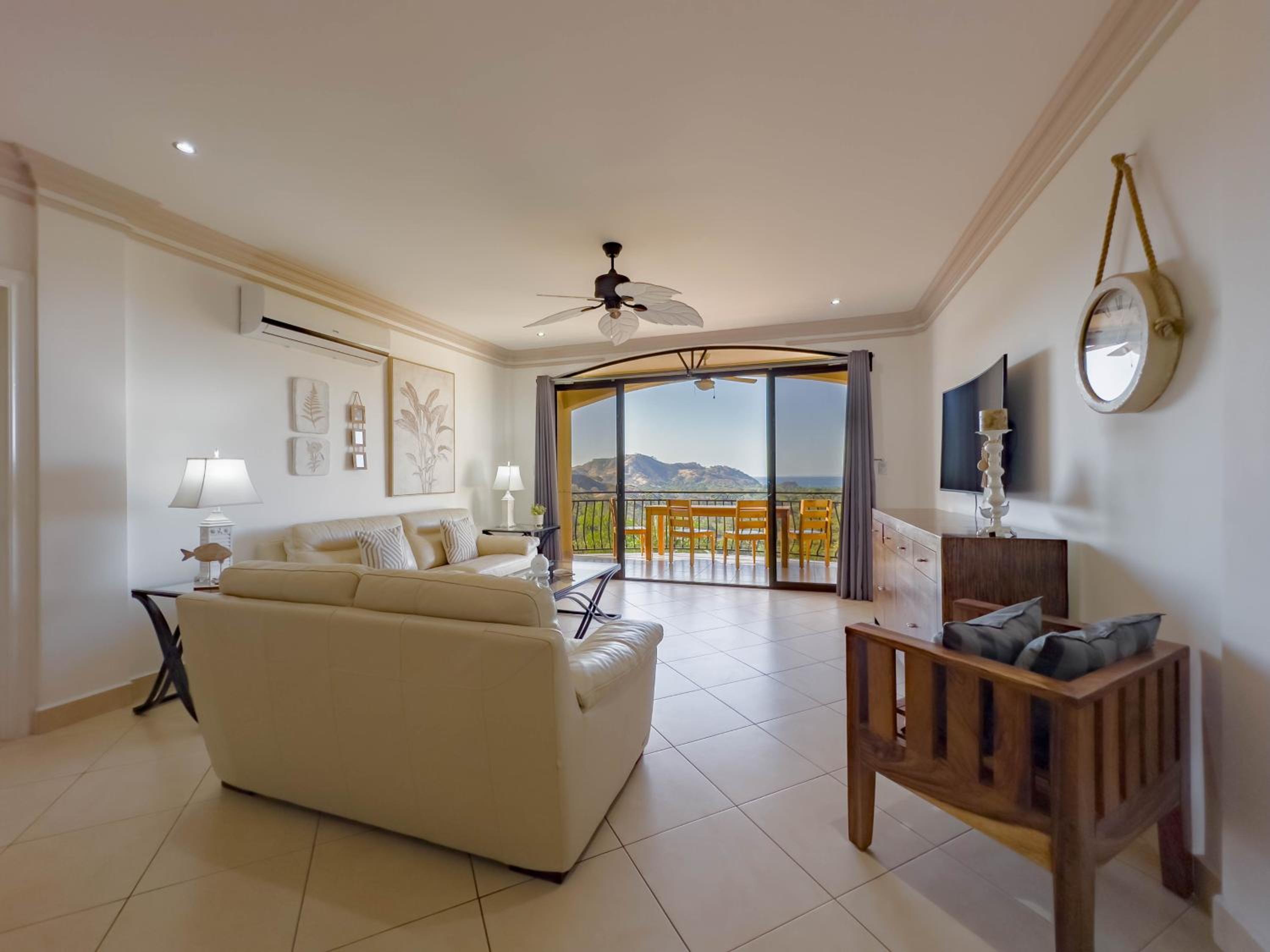 Ocean View Lux And Style Condo