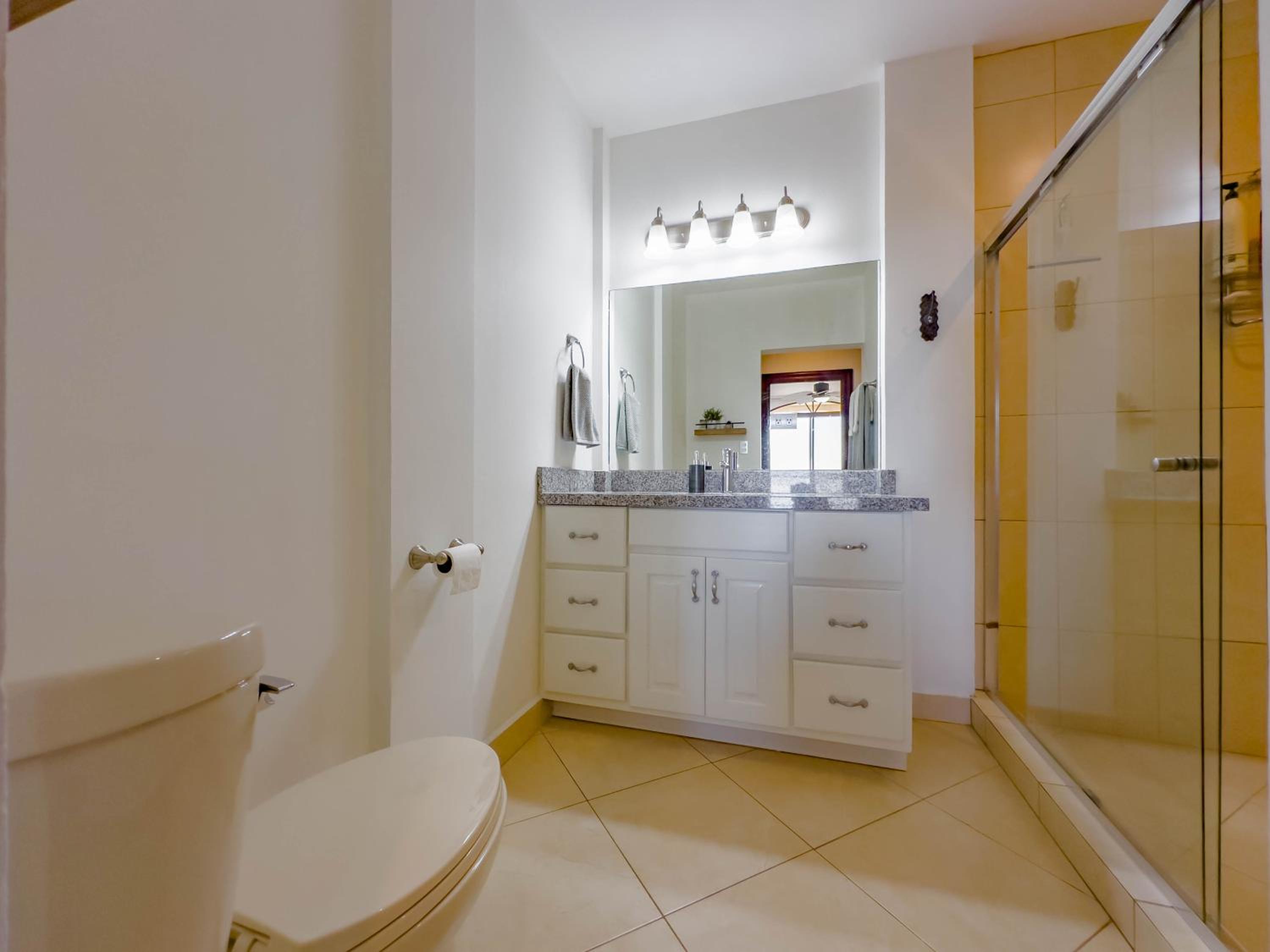 Ocean View Lux And Style Condo