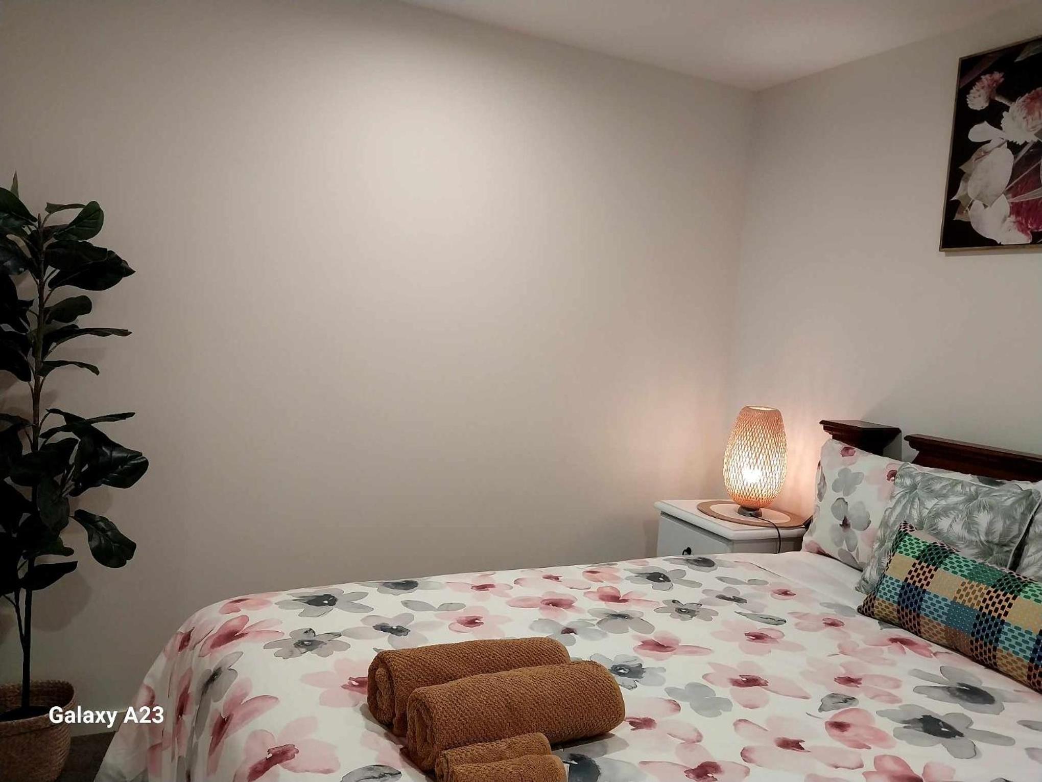 Lux 2 Bed 2 Bath Secure Parking Apartment in the Heart of Dickson, Canberra