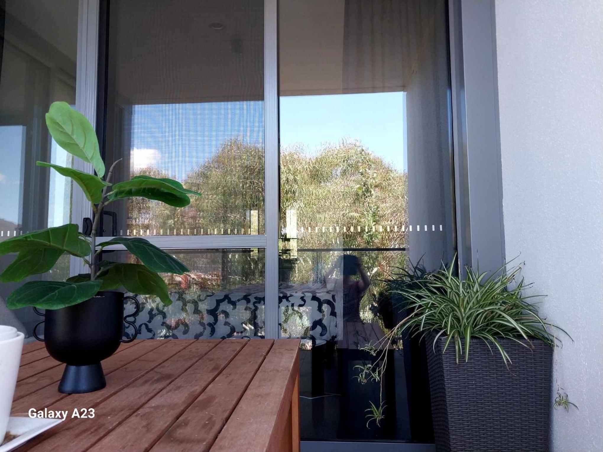 Lux 2 Bed 2 Bath Secure Parking Apartment in the Heart of Dickson, Canberra