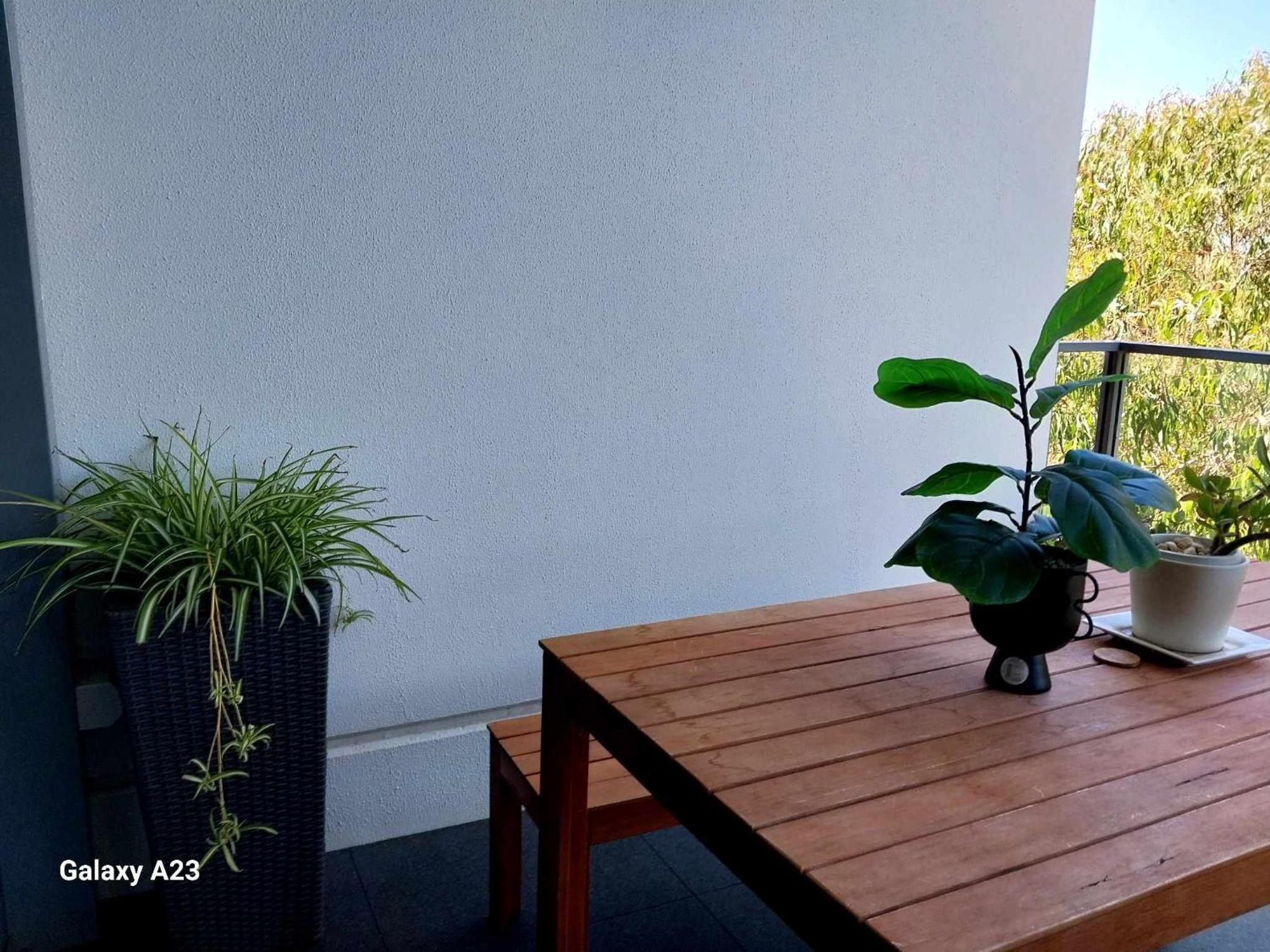 Lux 2 Bed 2 Bath Secure Parking Apartment in the Heart of Dickson, Canberra