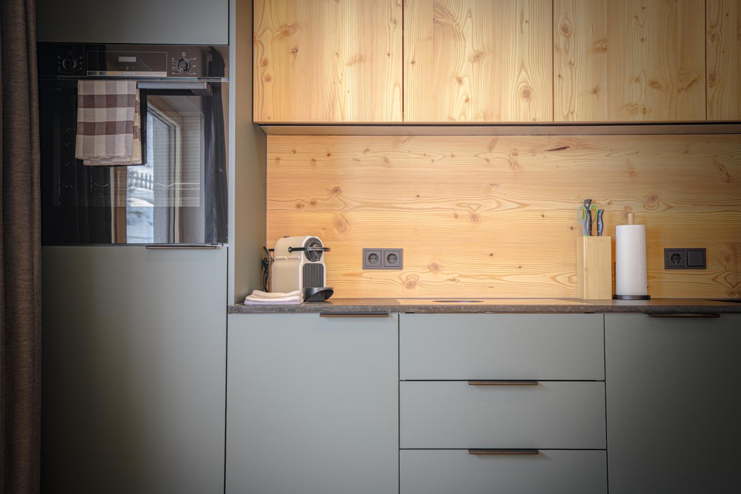 WOLF Apartments - Panorama Mountain Retreat in Tirol