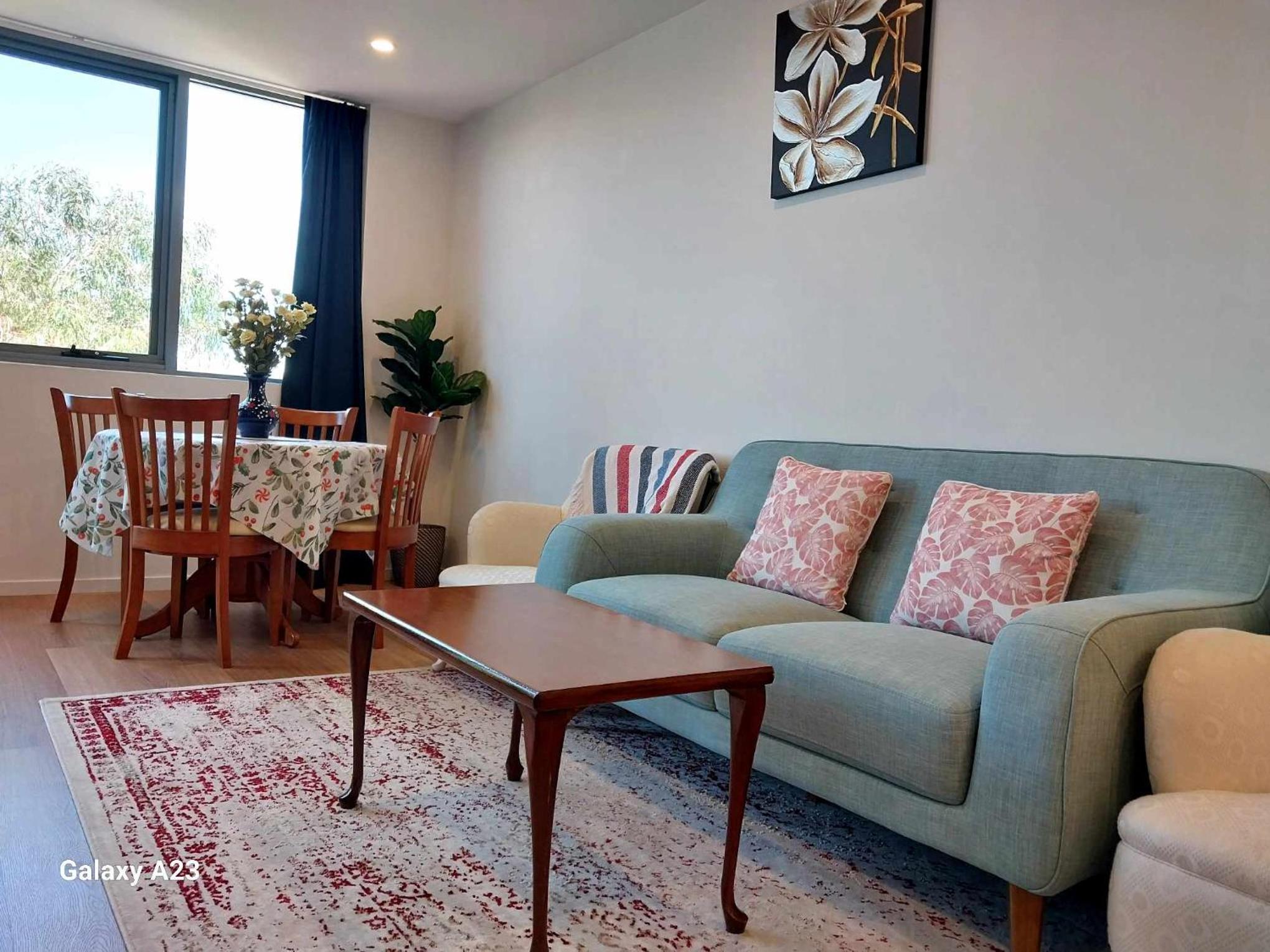 Lux 2 Bed 2 Bath Secure Parking Apartment in the Heart of Dickson, Canberra