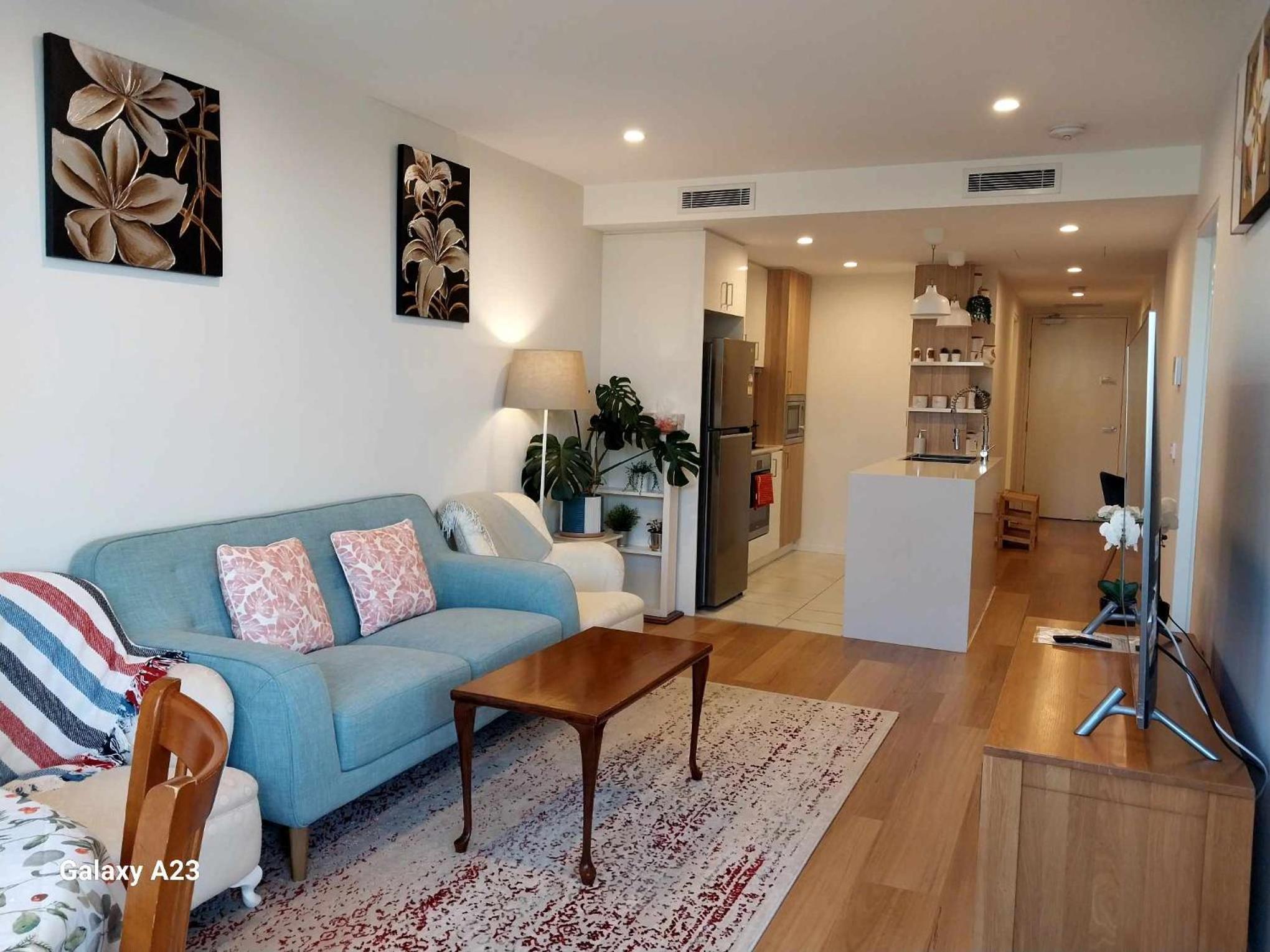 Lux 2 Bed 2 Bath Secure Parking Apartment in the Heart of Dickson, Canberra