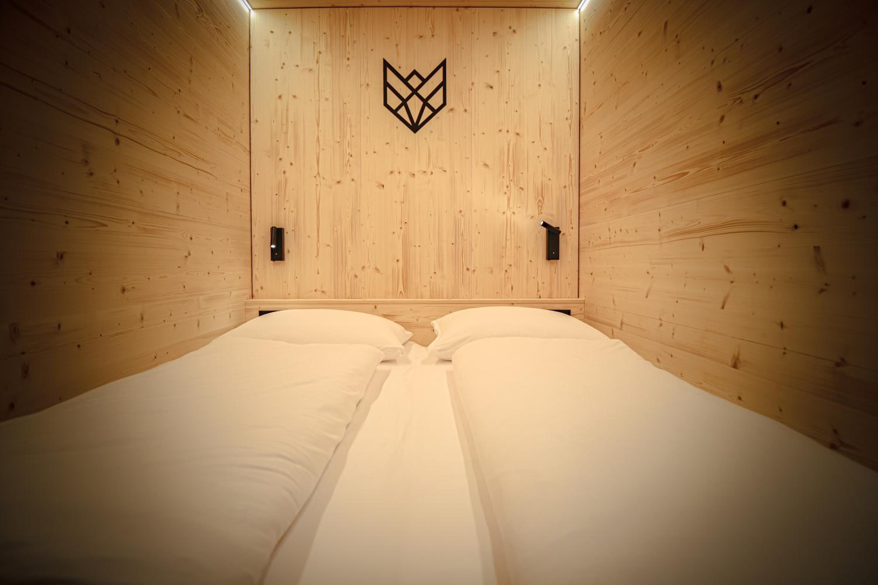 WOLF Apartments - Panorama Mountain Retreat in Tirol