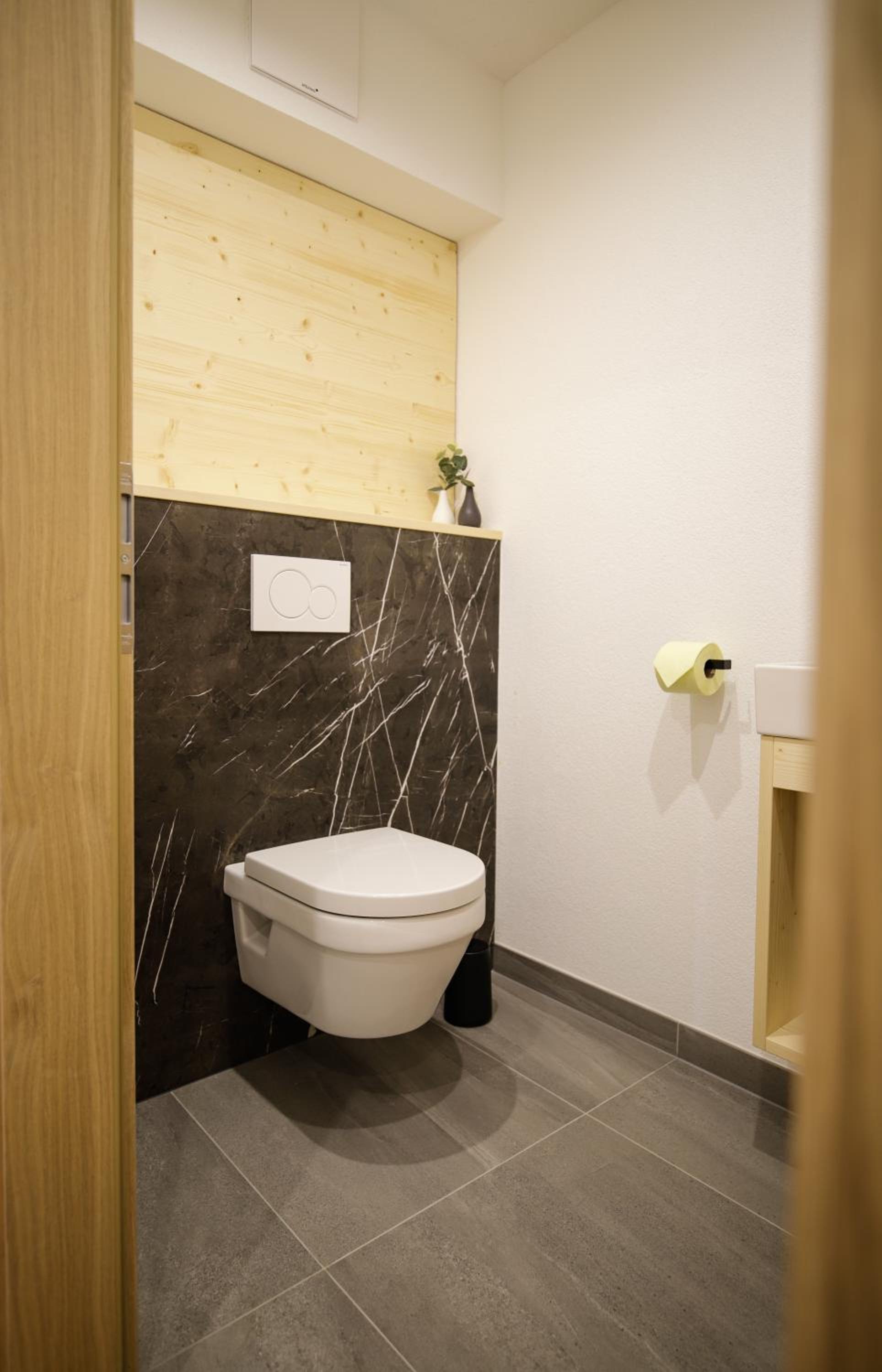 WOLF Apartments - Panorama Mountain Retreat in Tirol