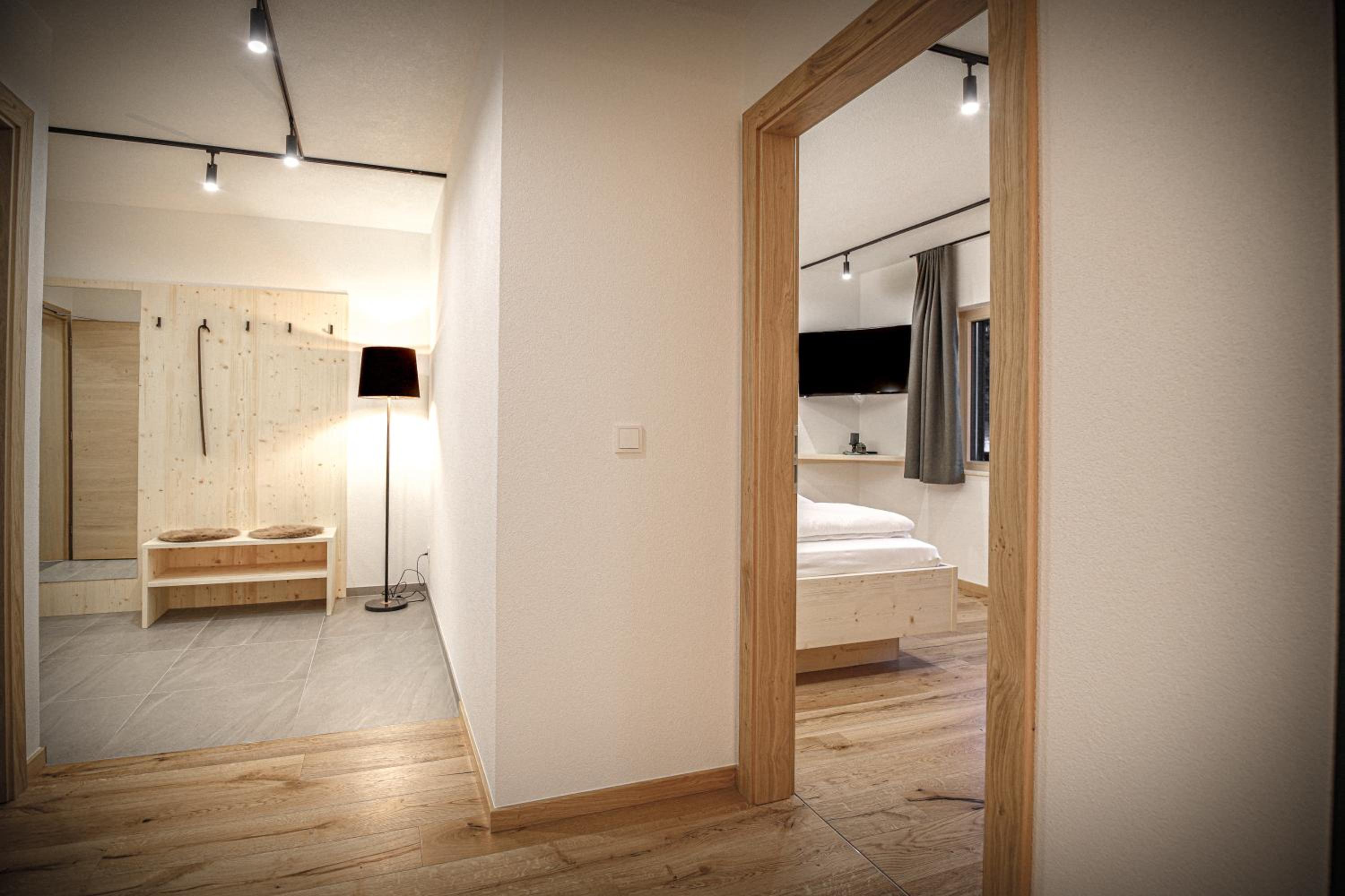 WOLF Apartments - Panorama Mountain Retreat in Tirol