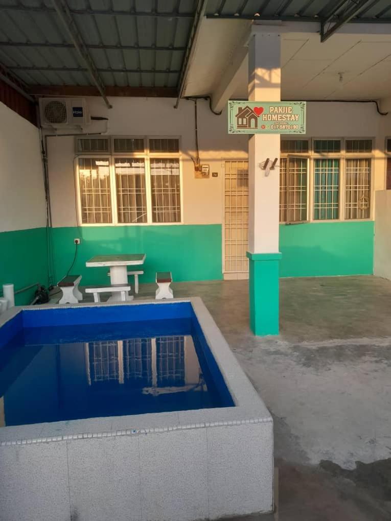 homestay pakjie