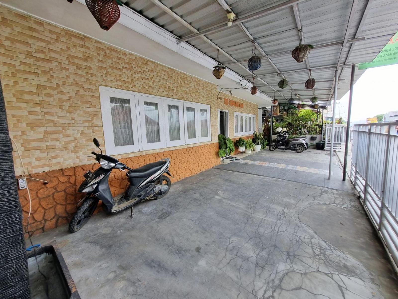 Villa Exclusive 7 Kamar di Batu